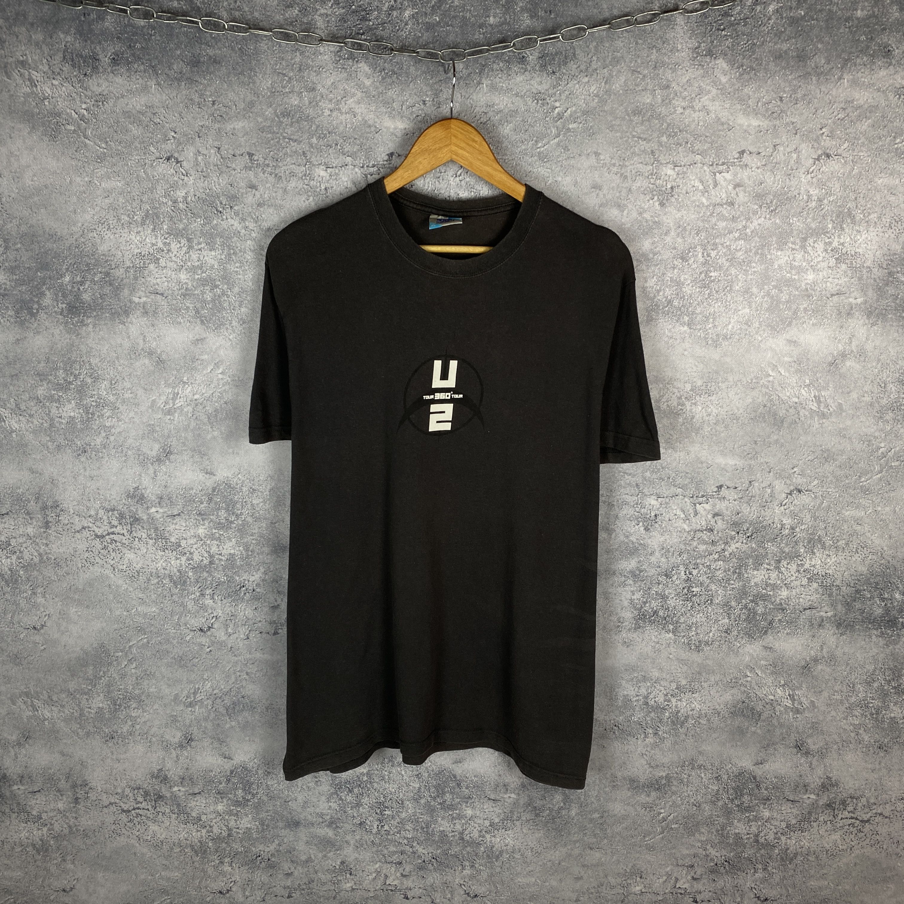 Band Tees U2 2009 Vintage Tee Men's Size XL Black Short Sleeve Size US XL / EU 56 / 4 - 1 Thumbnail
