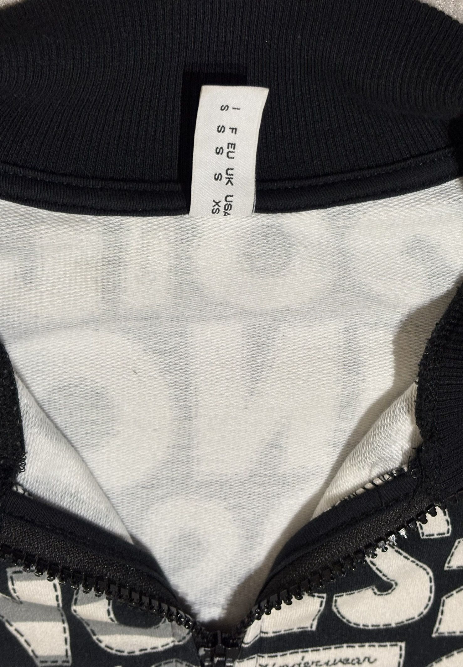 Moschino Moschino Underwear zip sweatshirt size. S Size US S / EU 44-46 / 1 - 16 Thumbnail