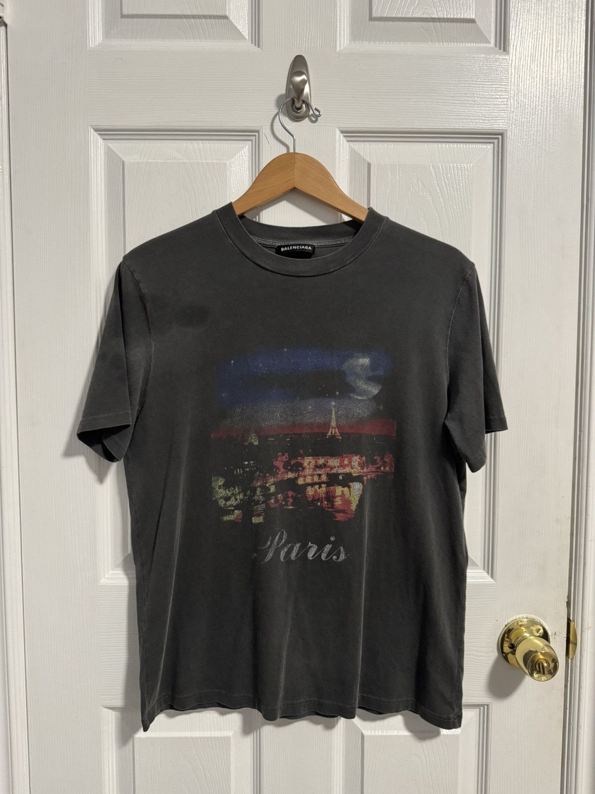 Balenciaga Balenciaga Paris Tourist Shirt Size US S / EU 44-46 / 1 - 3 Thumbnail