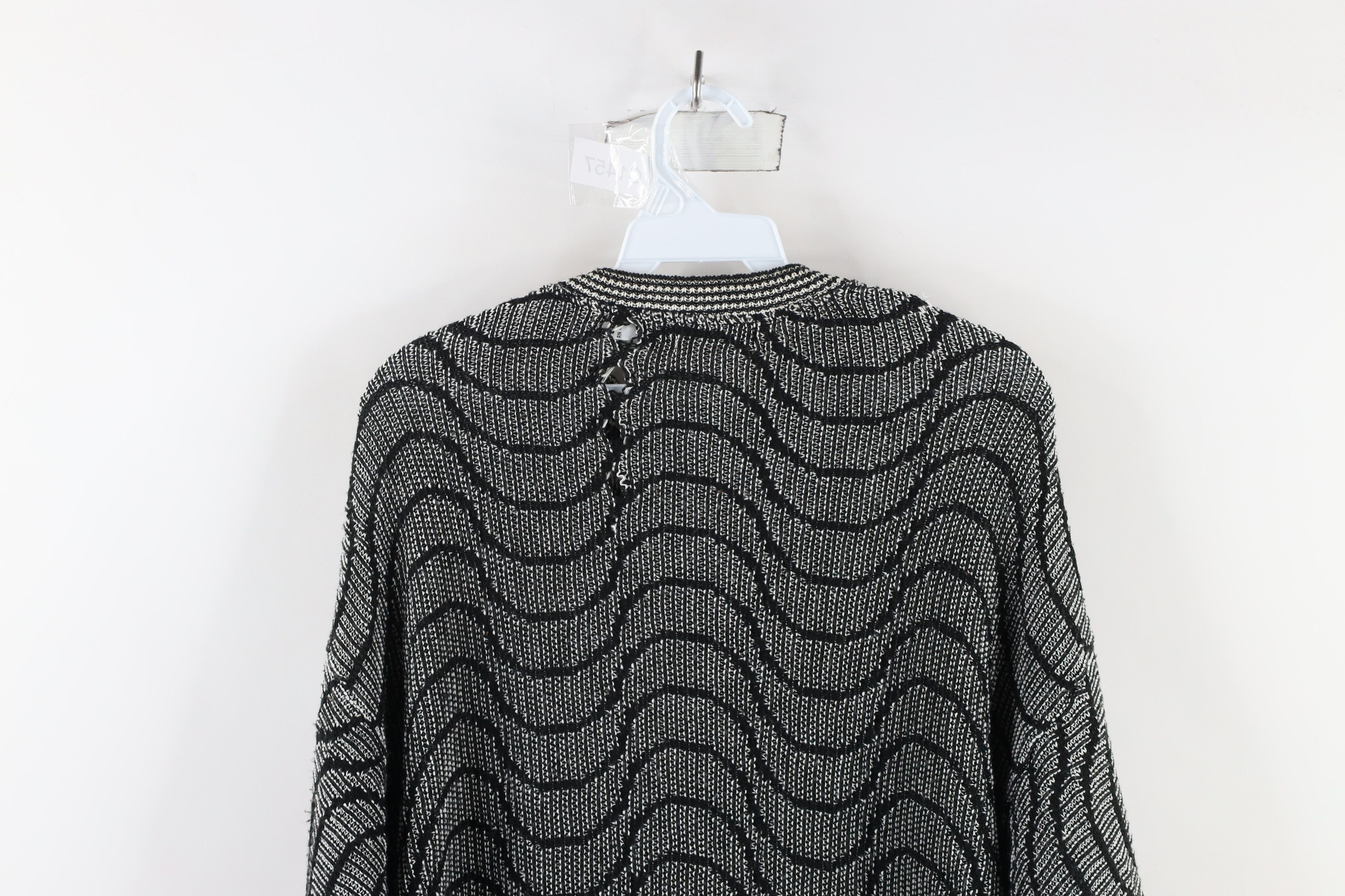 Vintage Vintage 90s Streetwear Wavy Ribbed Knit Crewneck Sweater USA Size US L / EU 52-54 / 3 - 10 Thumbnail