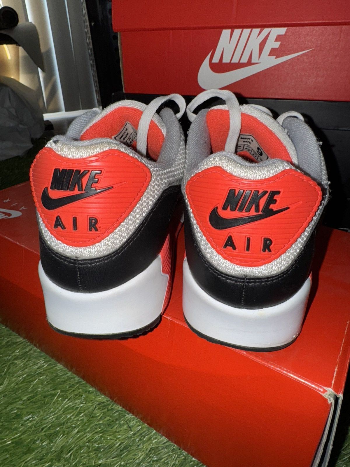 Nike Nike Air Max 90 Infrared 2020 Sneakers Size US 9 / EU 42 - 3 Thumbnail