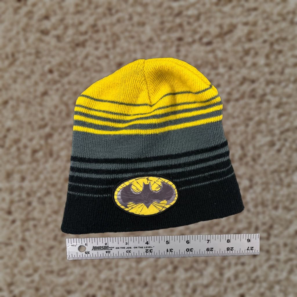 Vintage Batman Beanie Berkshire Unisex Adults One Size Black Yellow Gray Stripe Knit Acrylic Ski Cap Hats Mens Womens Size ONE SIZE - 1 Thumbnail