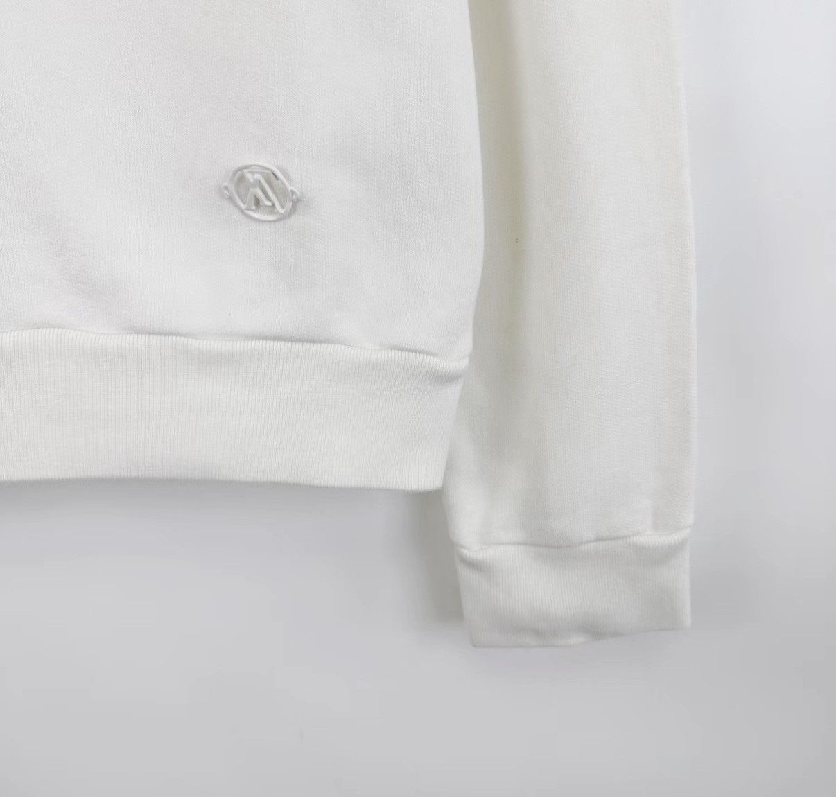 Louis Vuitton Louis Vuitton Letter Graffiti Print Sweatshirt K12 Size M / US 6-8 / IT 42-44 - 7 Thumbnail