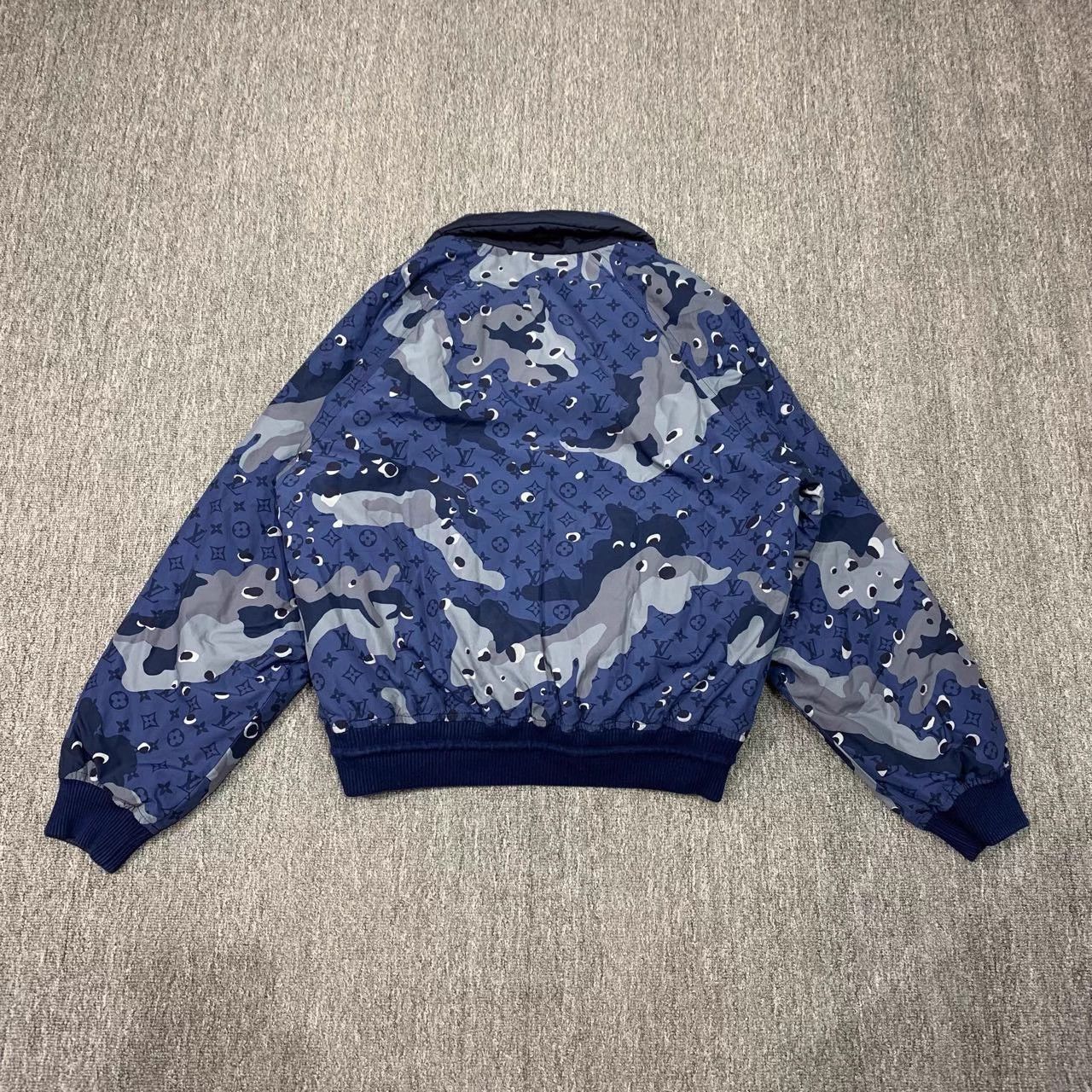 Louis Vuitton LV Blue Camouflage Monogram Reversible Cotton Jacket Size L / US 10 / IT 46 - 2 Thumbnail