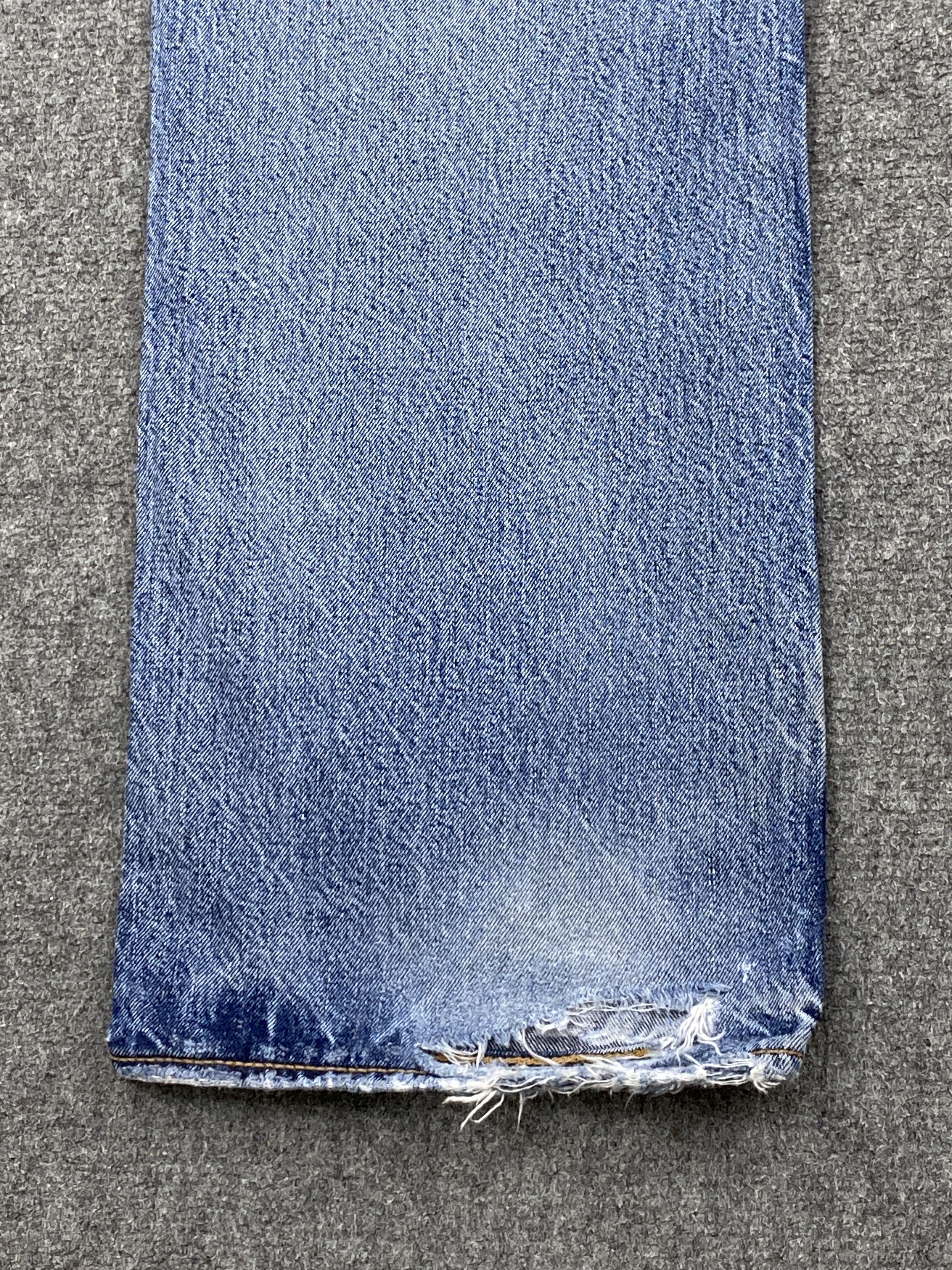 Levi's Vintage Levis 501 Distressed Jeans DP2798 Size US 38 / EU 54 - 22 Thumbnail