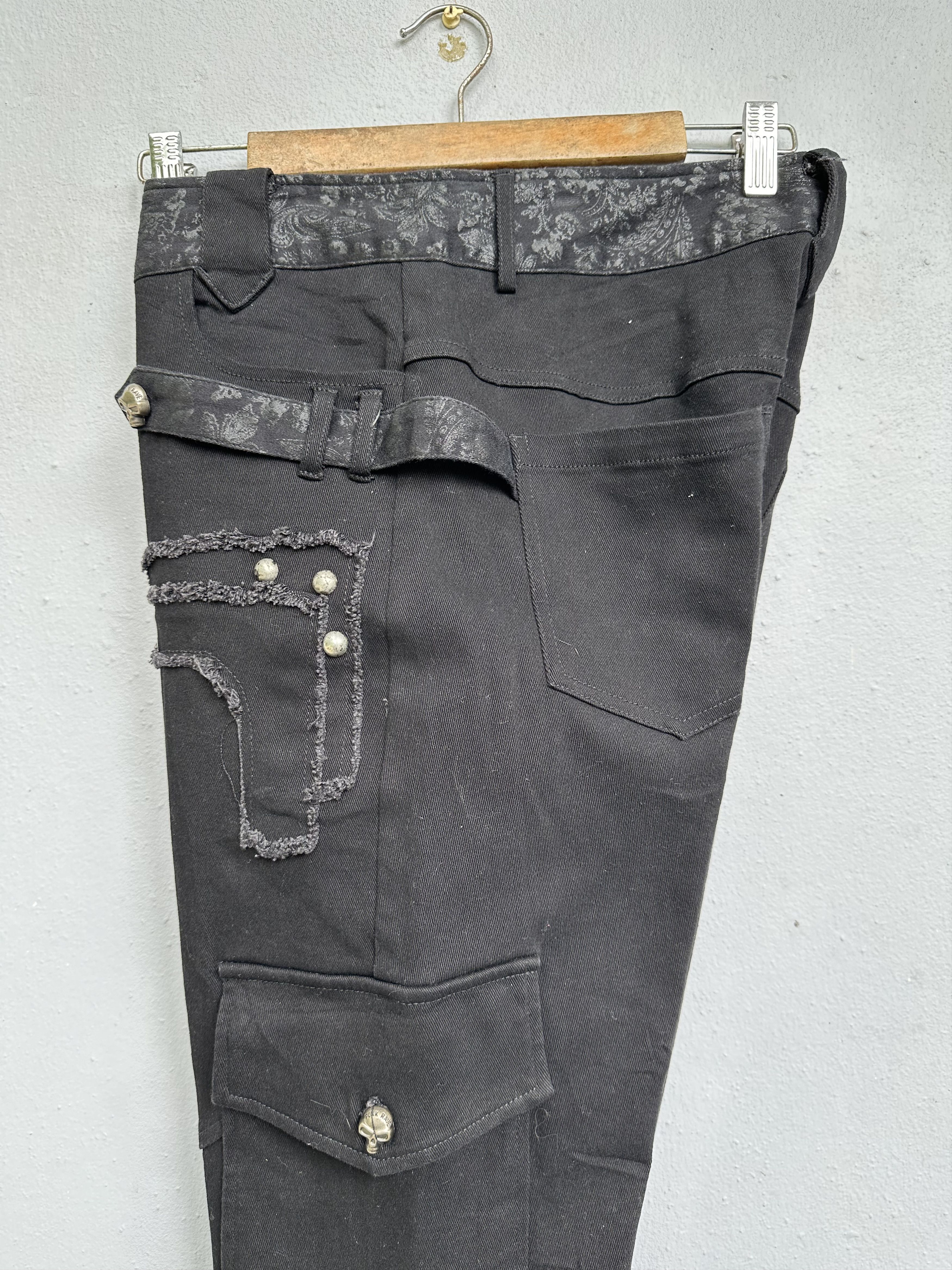 Japanese Brand Japanese Brand PUNKRAVE Skinny Elastic Cargo Pants Size US 32 / EU 48 - 13 Thumbnail