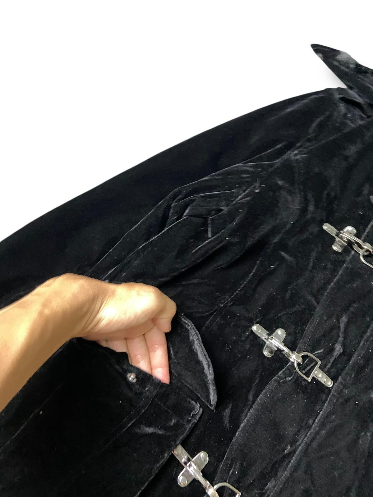 If Six Was Nine Vintage GWanner Bondage Ruffle Down Coat (152) Size US L / EU 52-54 / 3 - 6 Thumbnail