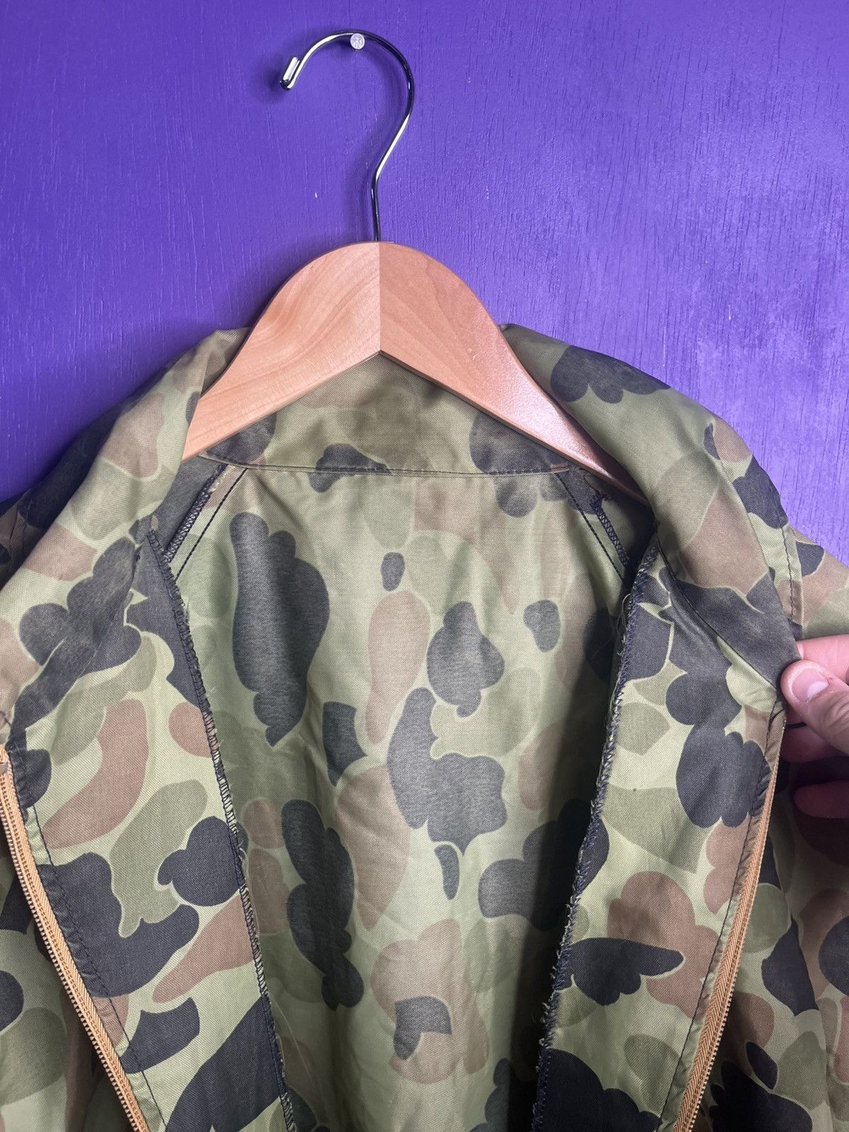 Vintage Vintage 80s Camo essential zip up windbreaker jacket Size US L / EU 52-54 / 3 - 4 Thumbnail
