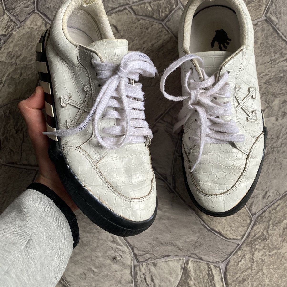 Off-White Off-White Vulcan Low ‘white’ Size US 8 / EU 41 - 2 Thumbnail
