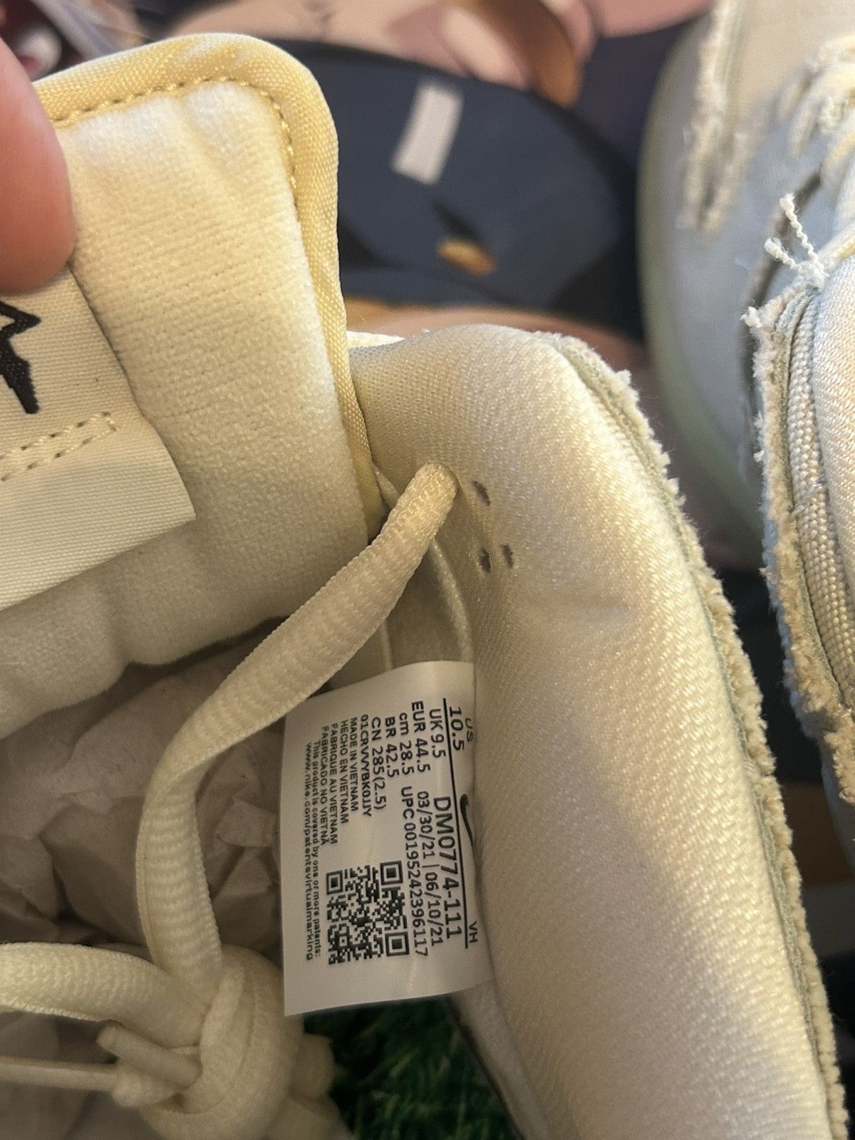 Nike Nike sb dunk low mummy Size US 10.5 / EU 43-44 - 7 Thumbnail