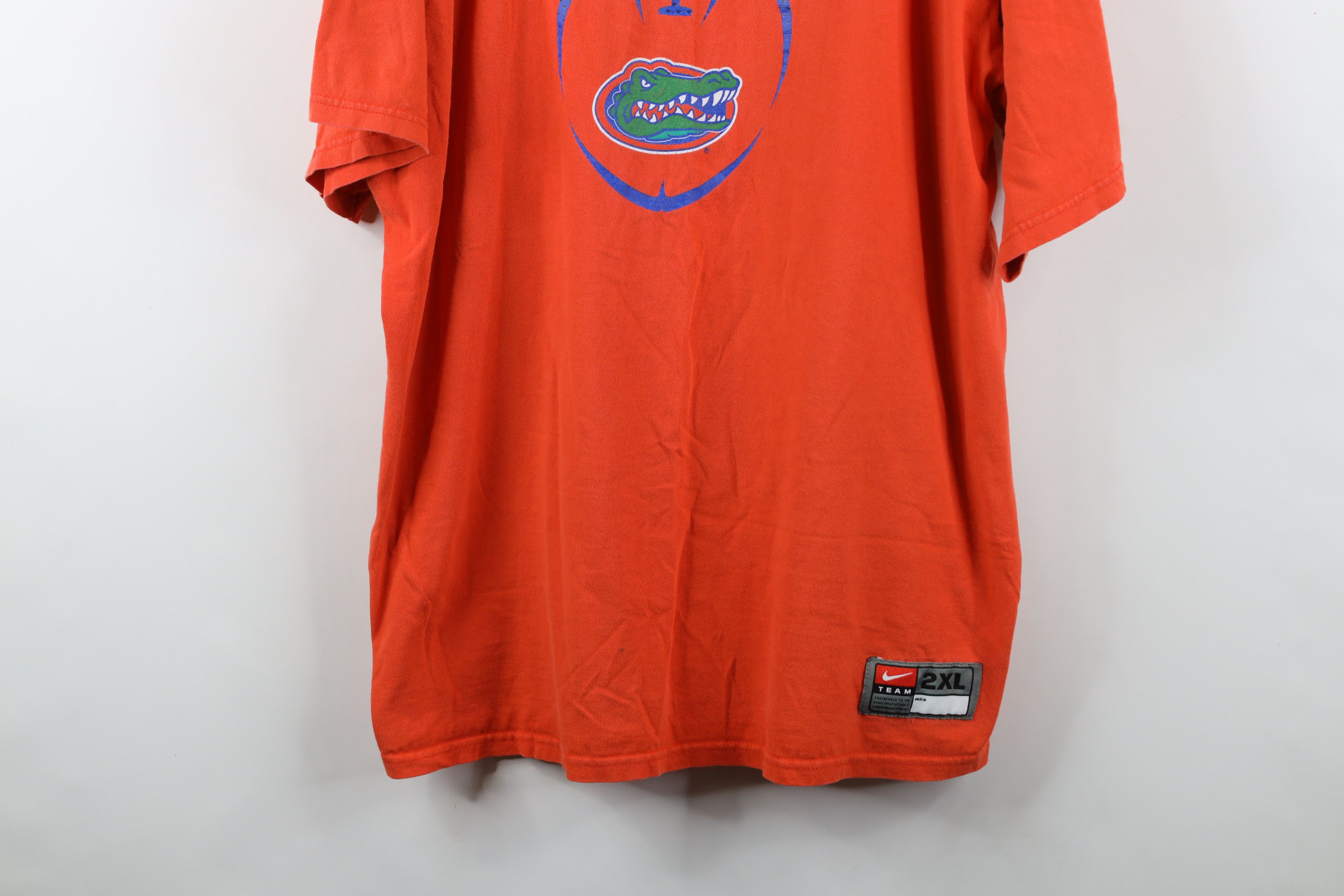 Nike × Vintage Vintage Nike Swoosh University of Florida Football T-Shirt Size US XXL / EU 58 / 5 - 3 Thumbnail