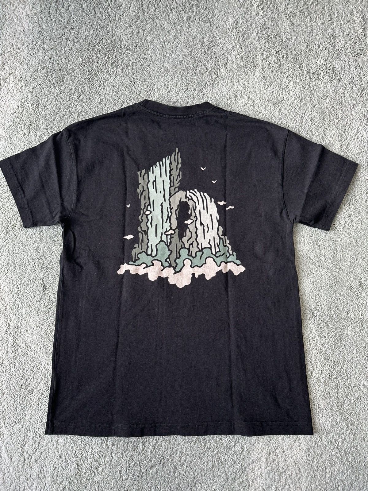 HIDDEN HIDDEN Birds Tee Size US M / EU 48-50 / 2 - 5 Thumbnail