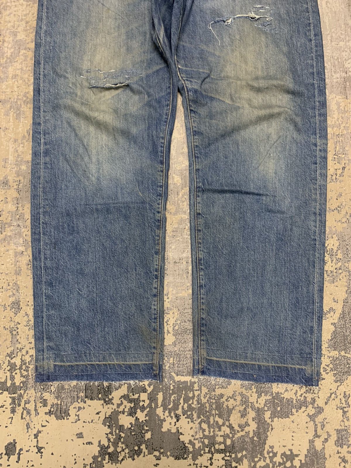Japanese Brand Distressed Denim Japanese GU Vintage Jeans 34x29 Size US 34 / EU 50 - 3 Thumbnail