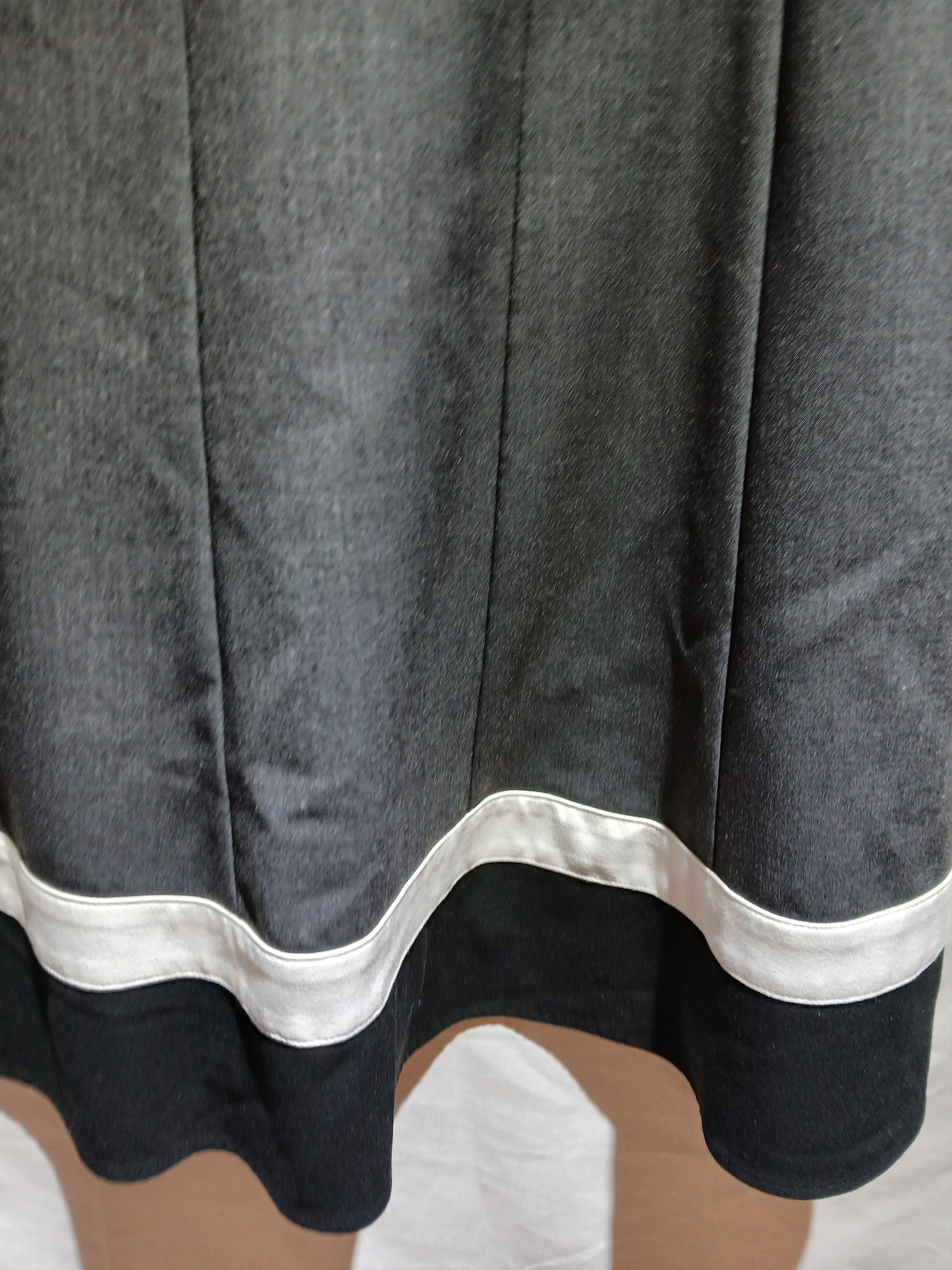 Calvin Klein Calvin Klein charcoal and black dress size 10 Size L / US 10 / IT 46 - 3 Thumbnail