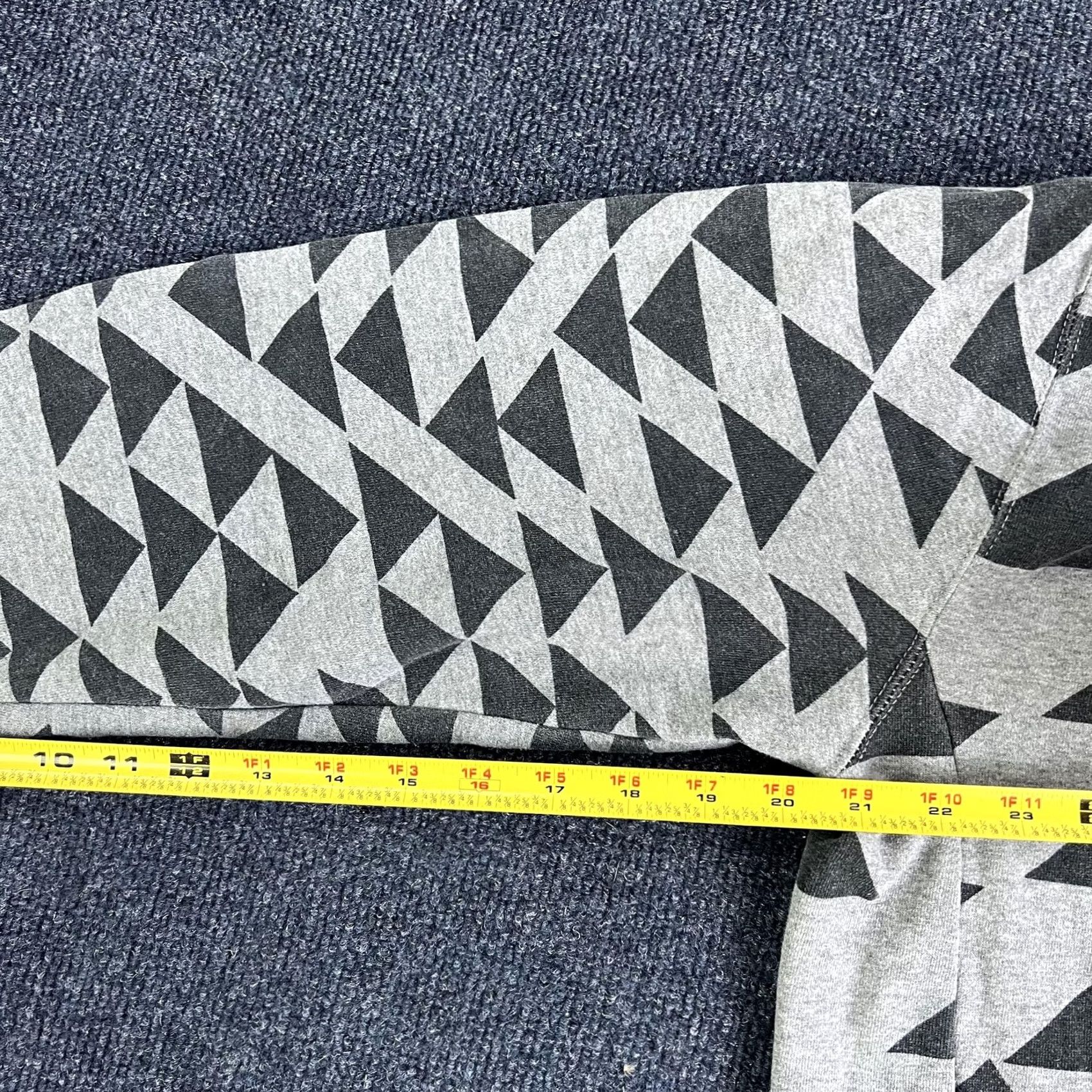 Industrie VINTAGE One Industries Shirt Mens M Gray Y2K Hoodie Full Zip Fleece Geometric Sweatshirt Moto Size US M / EU 48-50 / 2 - 8 Thumbnail