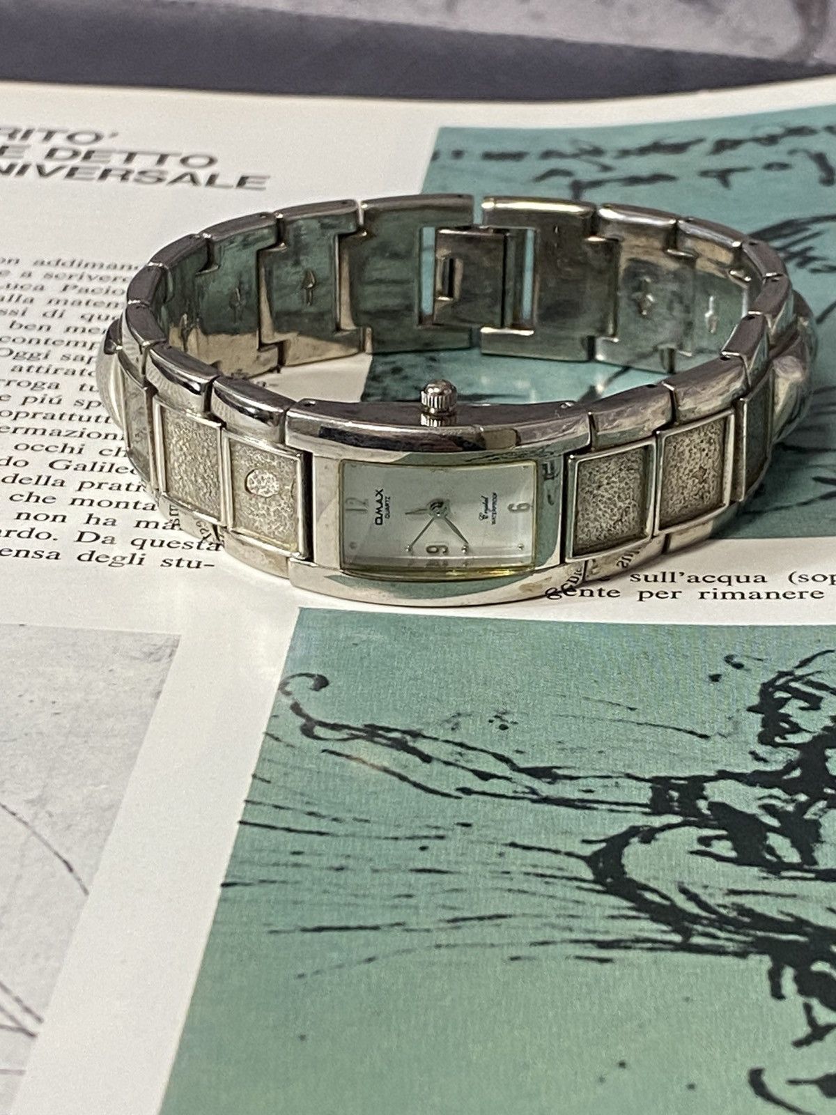 Japanese Brand VINTAGE OMAX SILVER BRACELET WATCH CYBERPUNK Y2K FUTURISTIC Size ONE SIZE - 9 Thumbnail