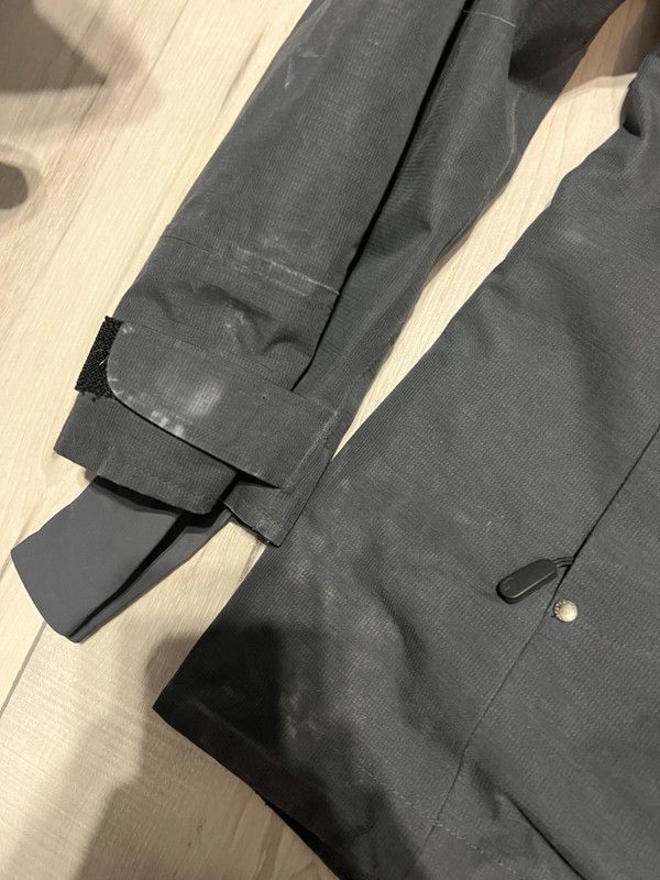 Norrona jacket Norrona Roldal GoreTex M Size US M / EU 48-50 / 2 - 6 Thumbnail