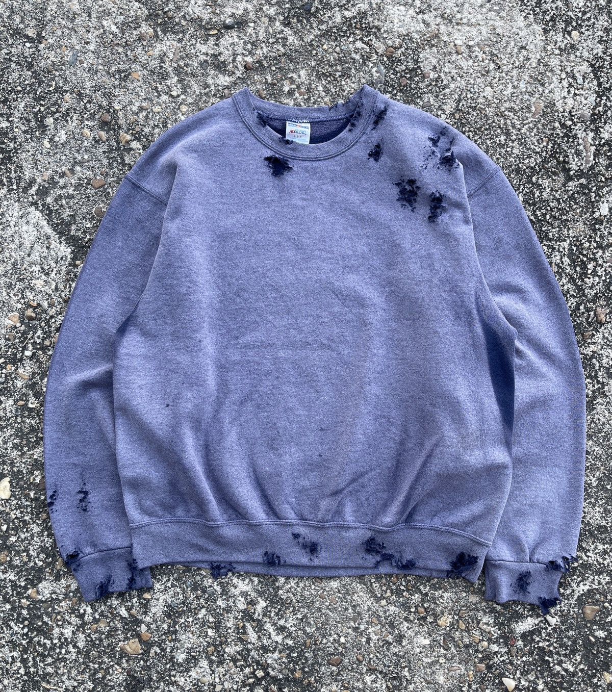 Vintage 90s Crazy Distressed Faded Blue Crewneck Size US L / EU 52-54 / 3 - 2 Thumbnail