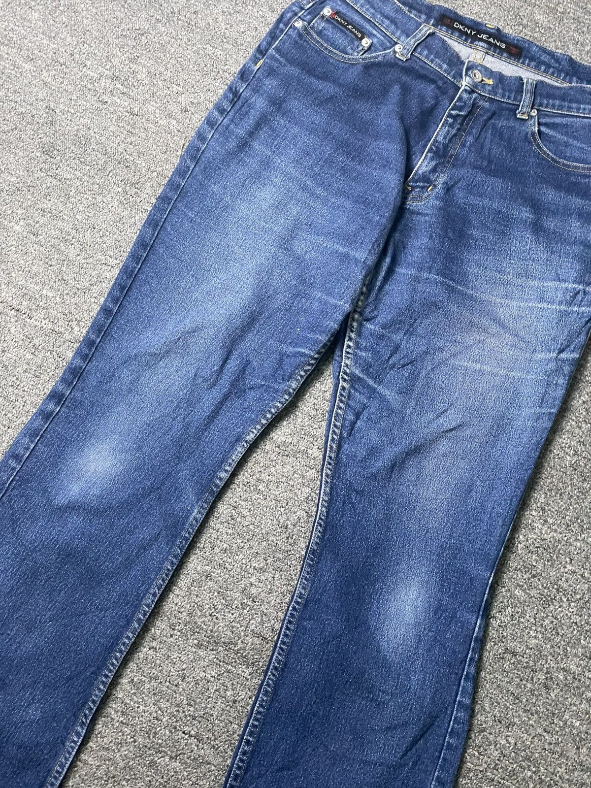 DKNY × Vintage DKNY BOOTCUT FLARED JEANS (103) Size US 31 - 2 Thumbnail
