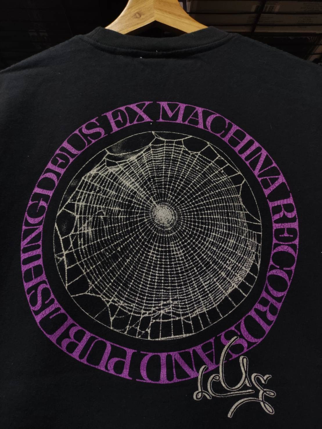 Deus Ex Machina Deus Ex Machina " Embrace " T-Shirt Size US XL / EU 56 / 4 - 12 Thumbnail