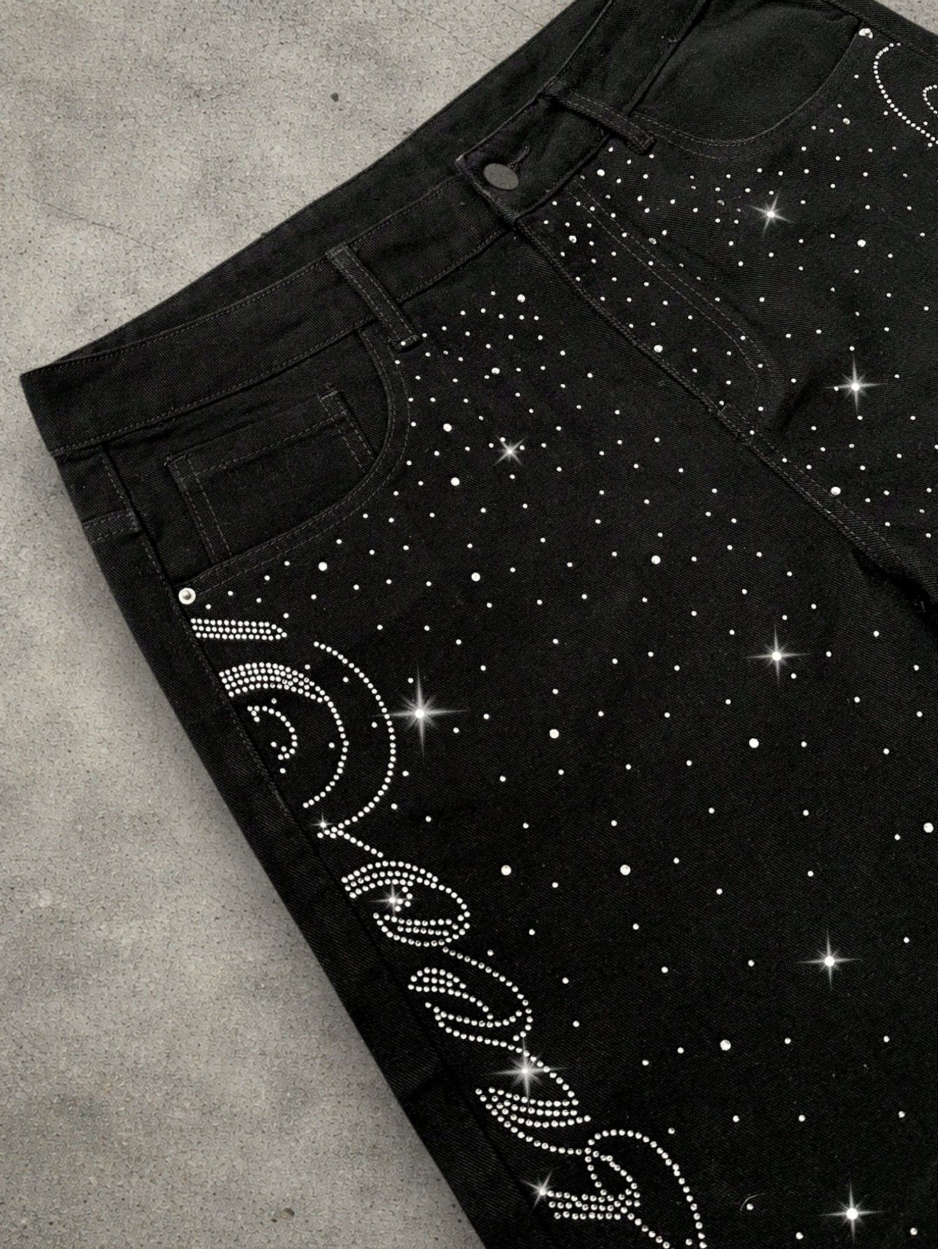 Vintage Denim black shorts diamonds Size US 34 / EU 50 - 3 Thumbnail