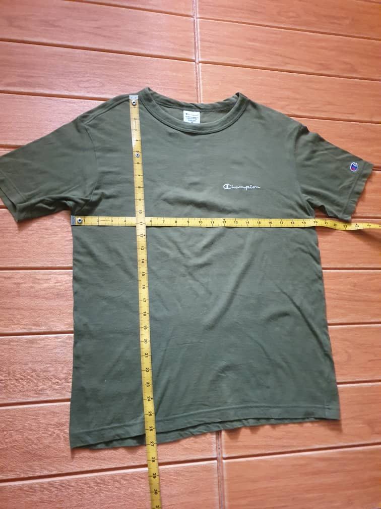 Champion Champion green olive Shirt Size US M / EU 48-50 / 2 - 5 Thumbnail