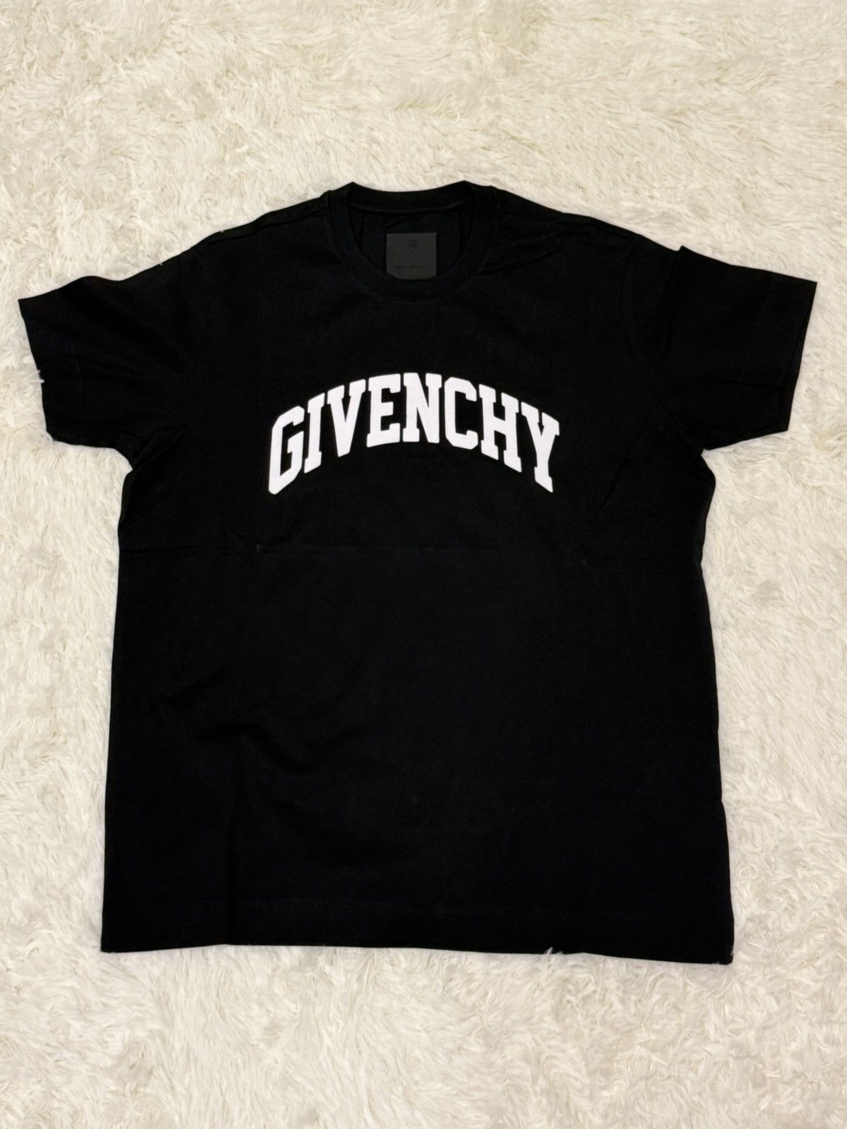 Givenchy Givenchy black t shirt Size US S / EU 44-46 / 1 - 2 Thumbnail
