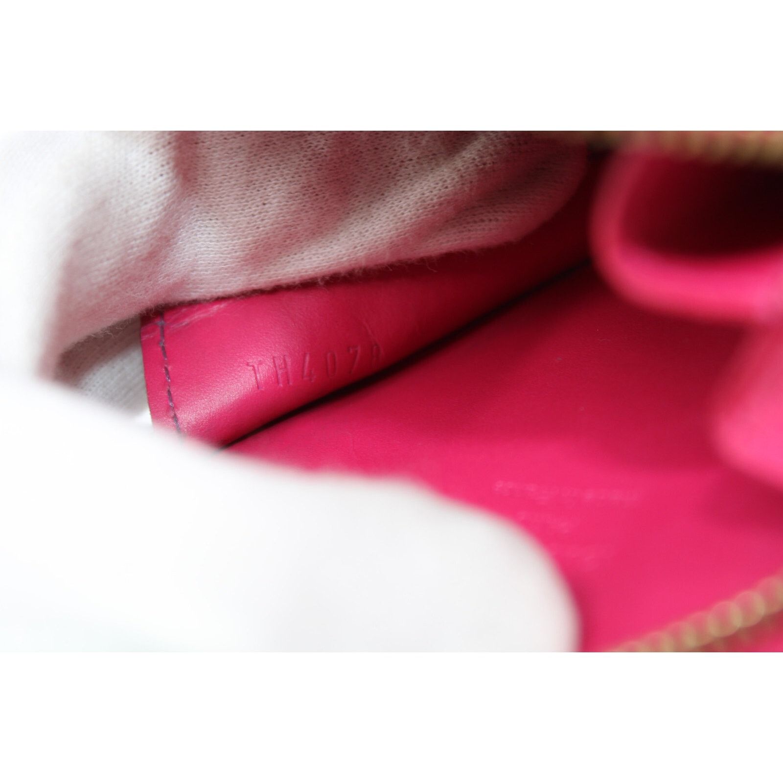 Louis Vuitton LOUIS VUITTON Porte Monet Cour M93562 Vernis Heart Coin Rose Size ONE SIZE - 5 Thumbnail