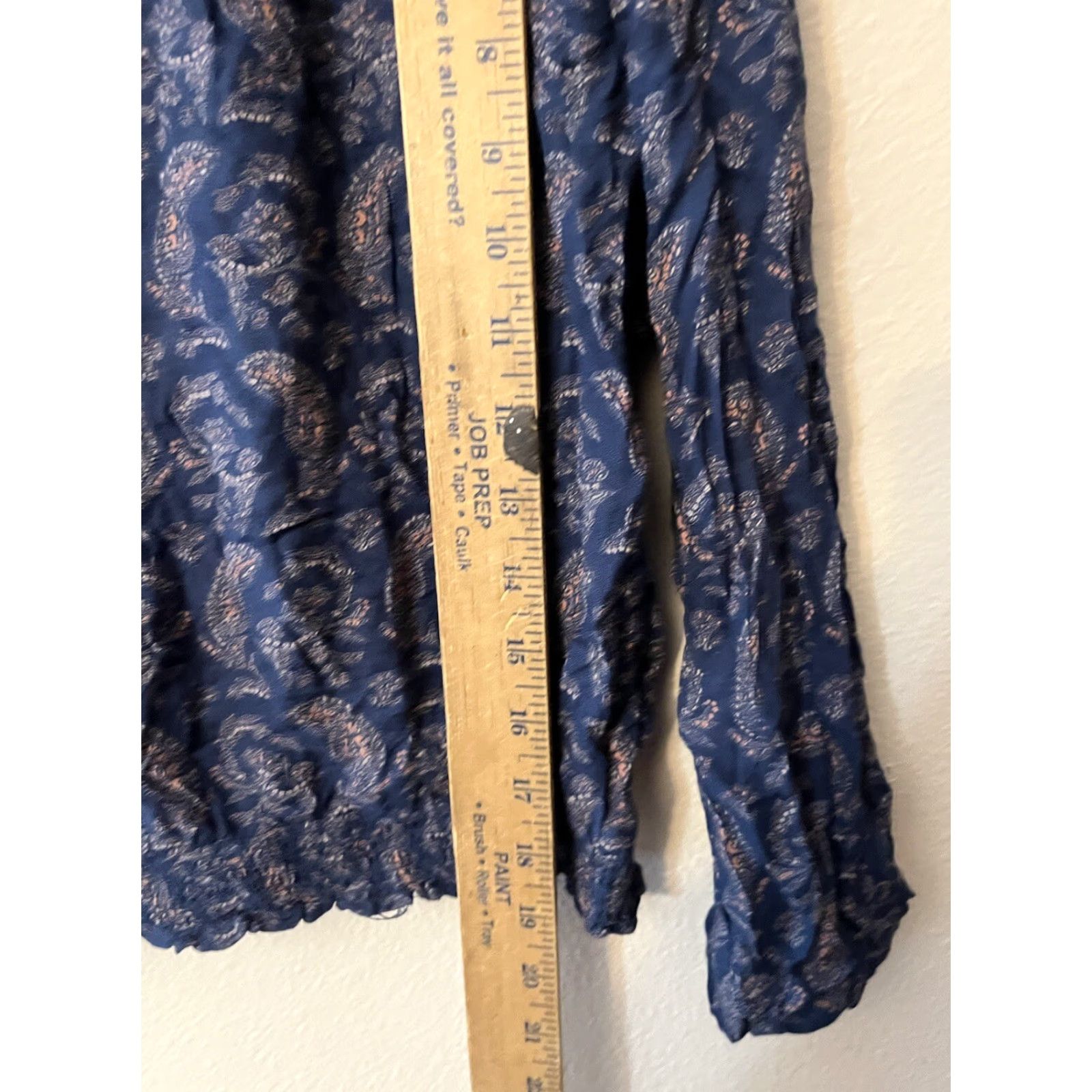 American Eagle Outfitters VINTAGE American Eagle Outfitters Blouse Shirt Paisley Long Sleeve Blue S Womens Size S / US 4 / IT 40 - 4 Thumbnail