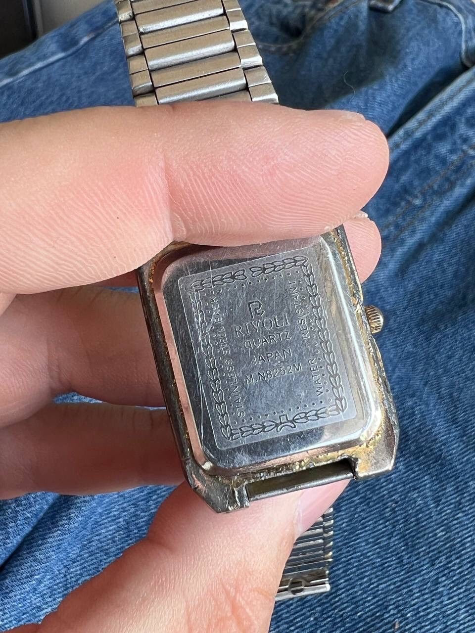 Japanese Brand Futuristic Vintage Japanese Rivoli Quartz Watch Japan Yellow Size ONE SIZE - 6 Thumbnail