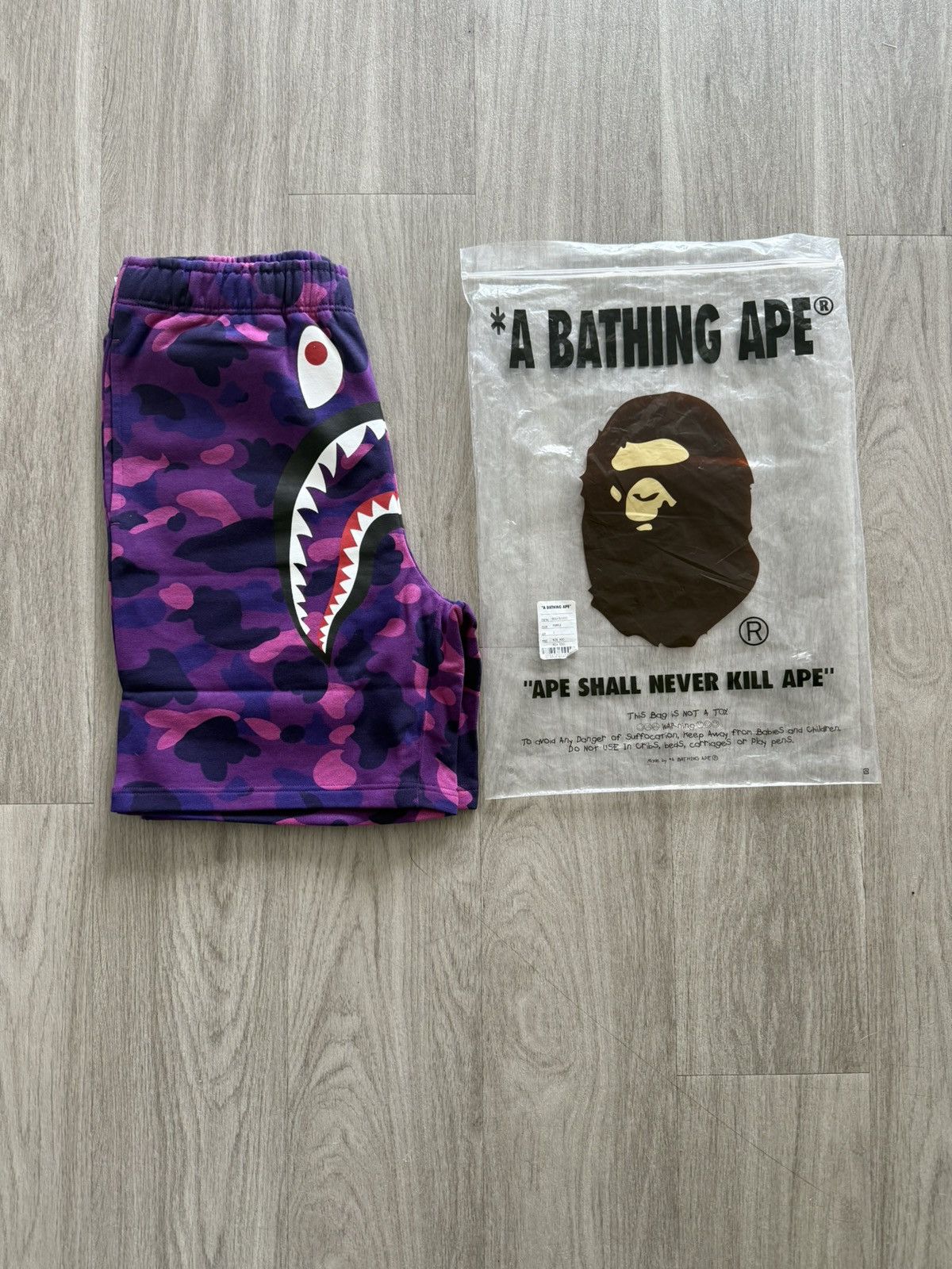 Bape Bape purple camo shark shorts Size US 32 / EU 48 - 6 Thumbnail