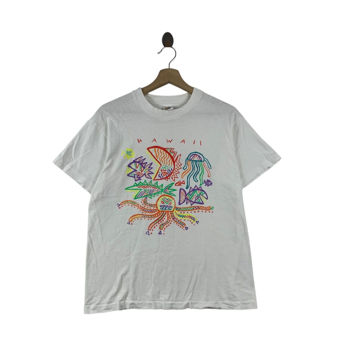 Fruit Of The Loom Vintage 90’ FRUIT OF THE LOOM HAWAII Painting Tee Shirt Size M / US 6-8 / IT 42-44 - 1 Thumbnail