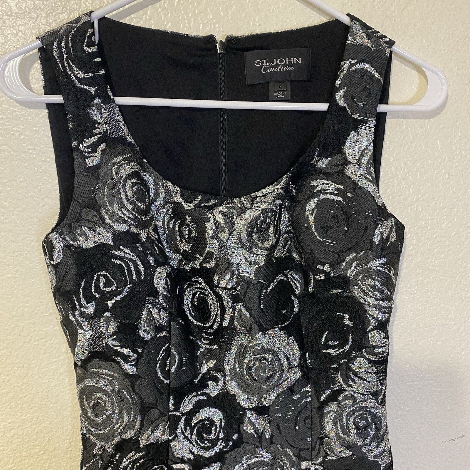 St. John ST JOHN COUTURE Dress Black Caviar & Silk Metallic Silver Size XS / US 0-2 / IT 36-38 - 4 Thumbnail