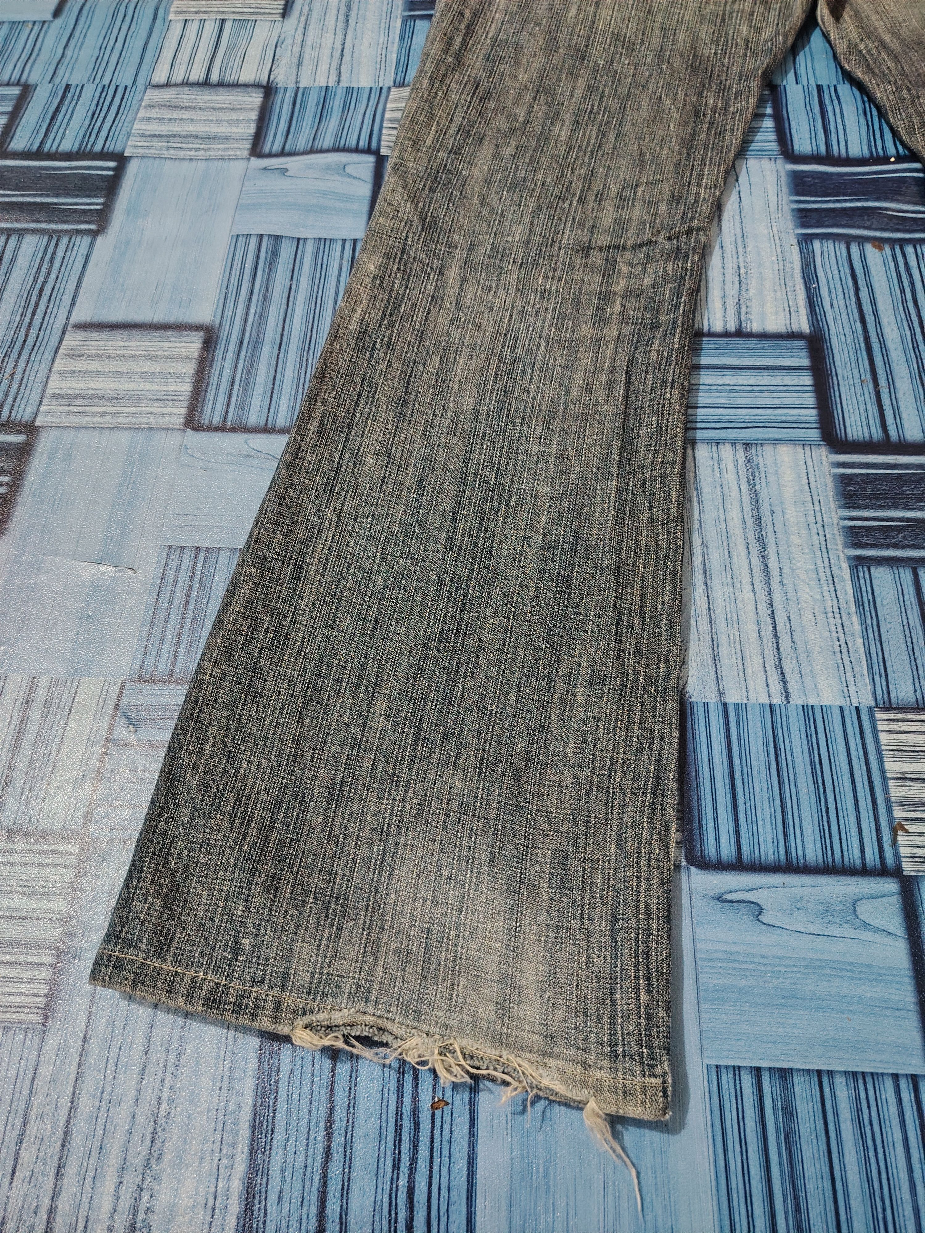 Vintage Distressed Levi's Flared Japan Jeans Size US 31 - 21 Thumbnail