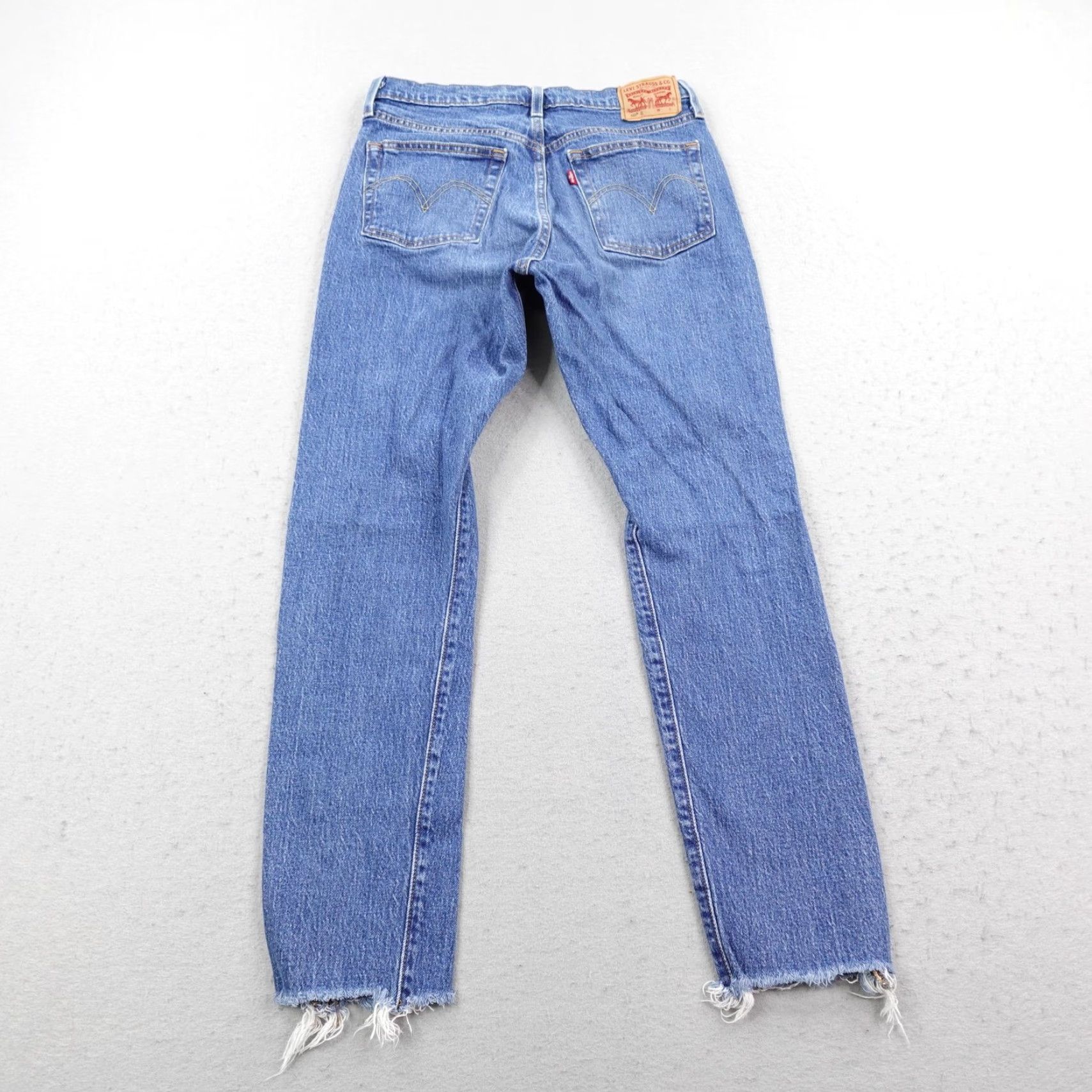 Levi's Levis Jeans Womens 28x28 Blue Denim 501 Button Fly Distressed Faded Frayed Hems Size 28" / US 6 / IT 42 - 5 Thumbnail