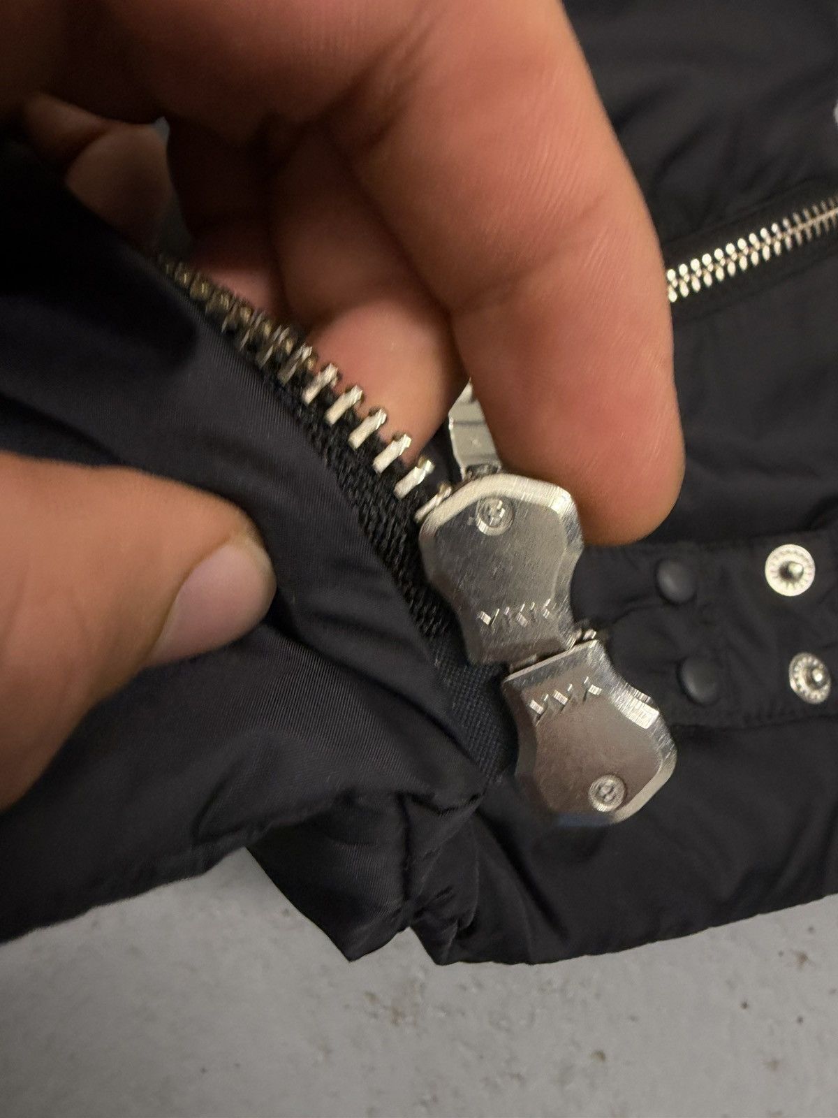 CLOSED Closed Futuristic Multizip Insulated Jacket Size XS / US 0-2 / IT 36-38 - 10 Thumbnail