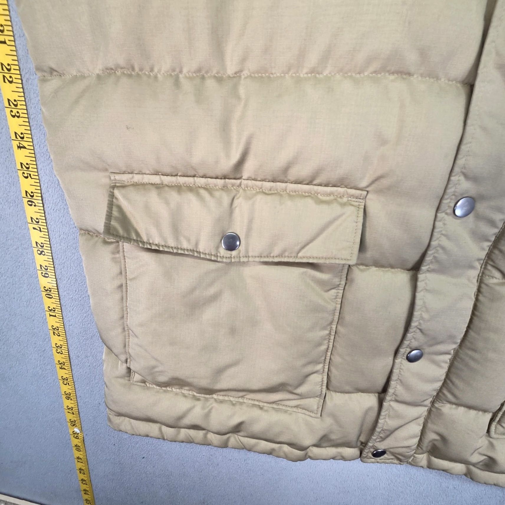 Patagonia Patagonia Bivy Down Vest mens XL beige blue snap puffer insulated pockets vest Size US XL / EU 56 / 4 - 5 Thumbnail