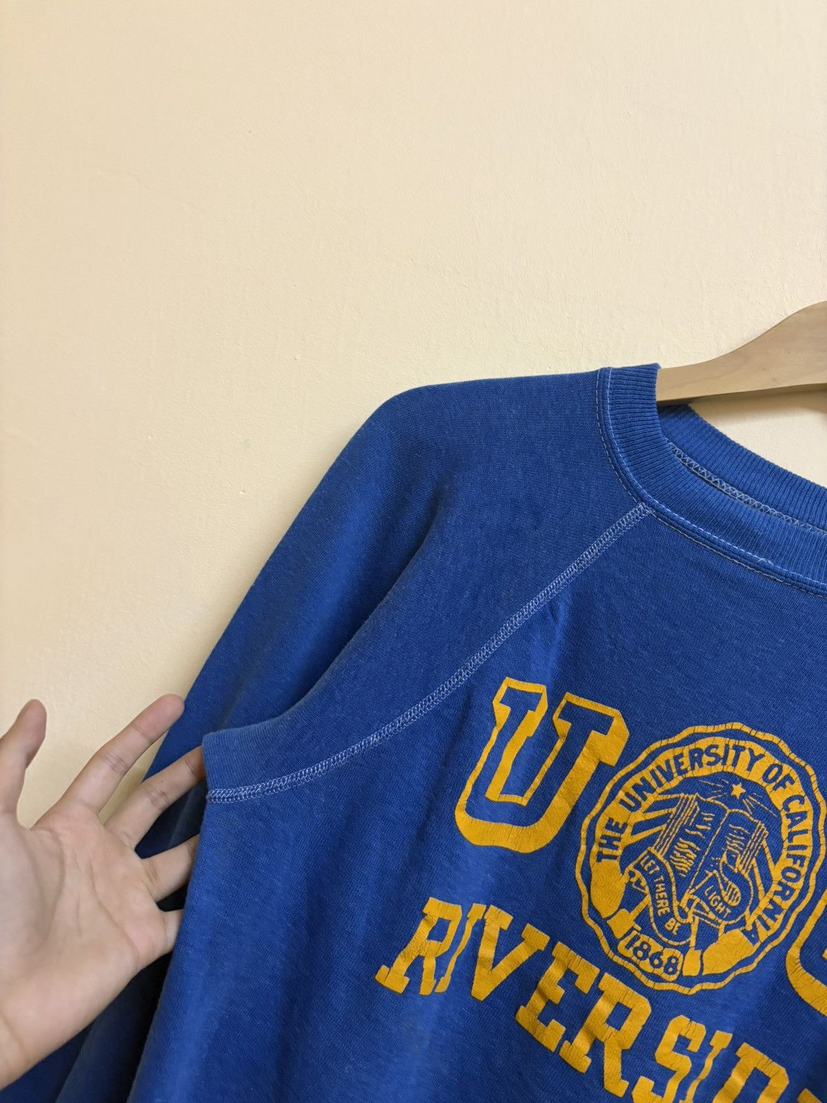 Vintage Vintage 60s The University Of California Sweatshirt Size US S / EU 44-46 / 1 - 8 Thumbnail