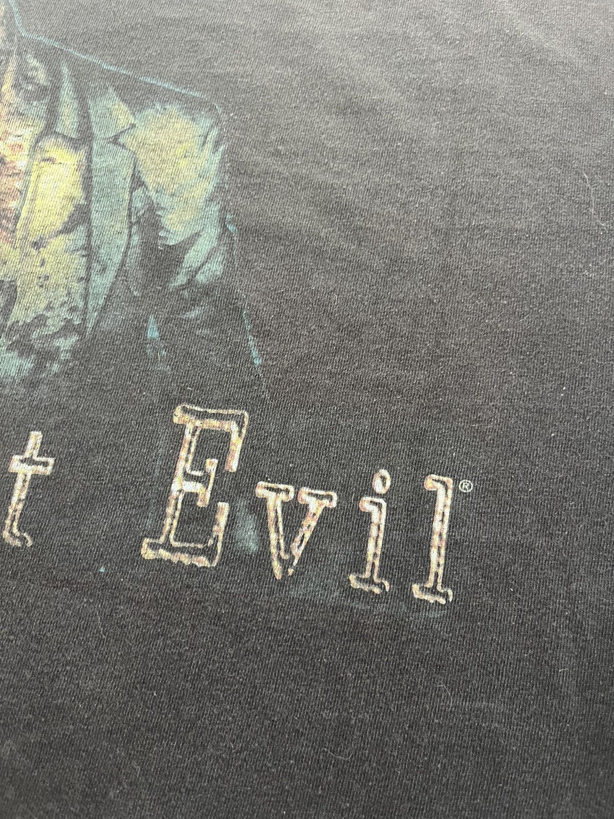 Nintendo Vintage Resident Evil Nintendo Game Cube 2002’s Tshirt Size US XL / EU 56 / 4 - 10 Thumbnail