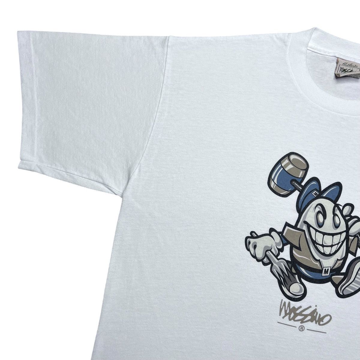 Mossimo × Vintage Vintage 90s Mossimo Bustin Down Walls Character Graphic Tee Size US L / EU 52-54 / 3 - 7 Thumbnail