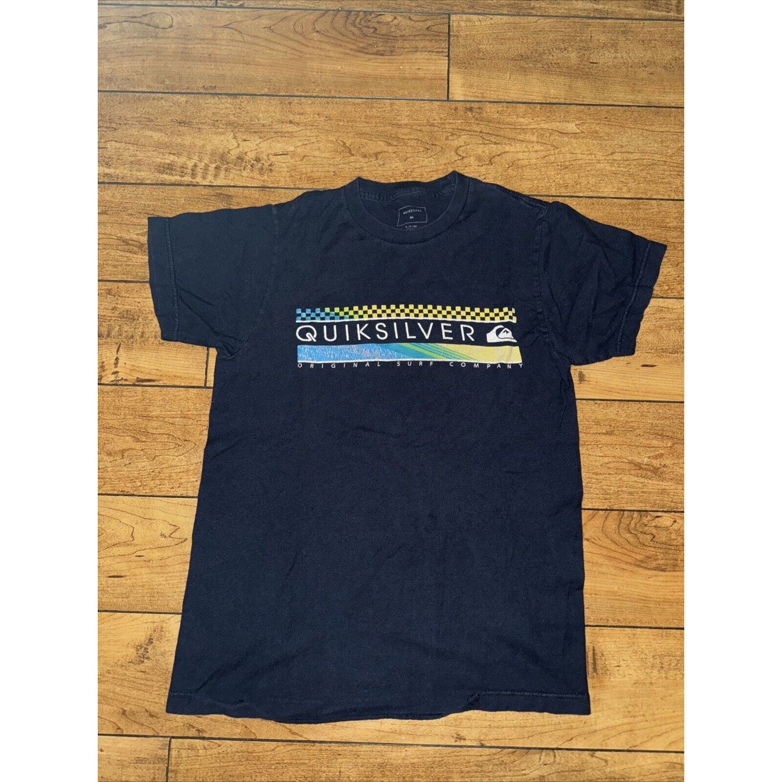 Quiksilver × Vintage Quicksilver T-Shirt Navy Blue Small 16x23.5 Size US S / EU 44-46 / 1 - 1 Thumbnail