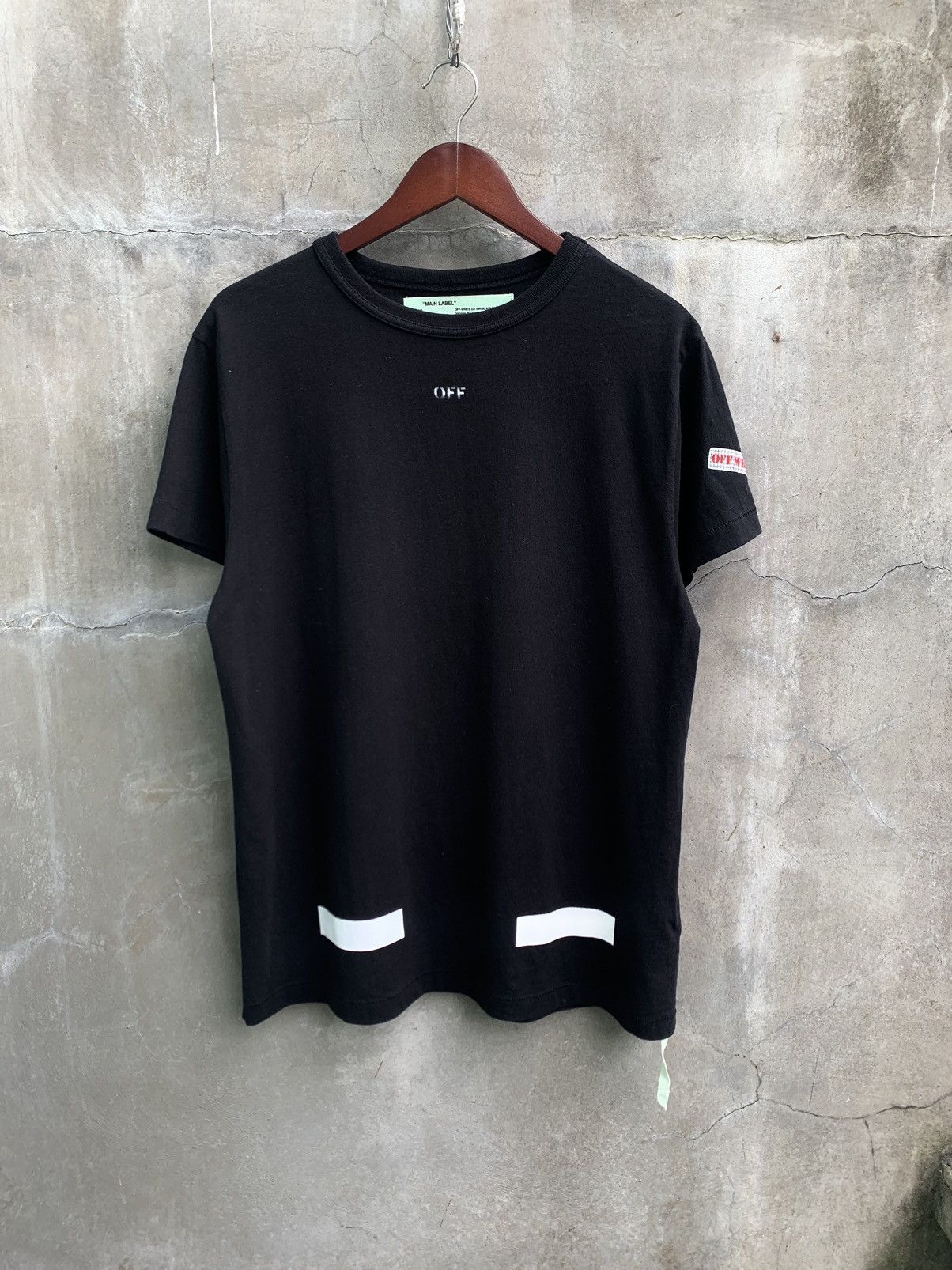 Off-White SS17 Seeing Things Arrow Tee Size US XS / EU 42 / 0 - 2 Thumbnail
