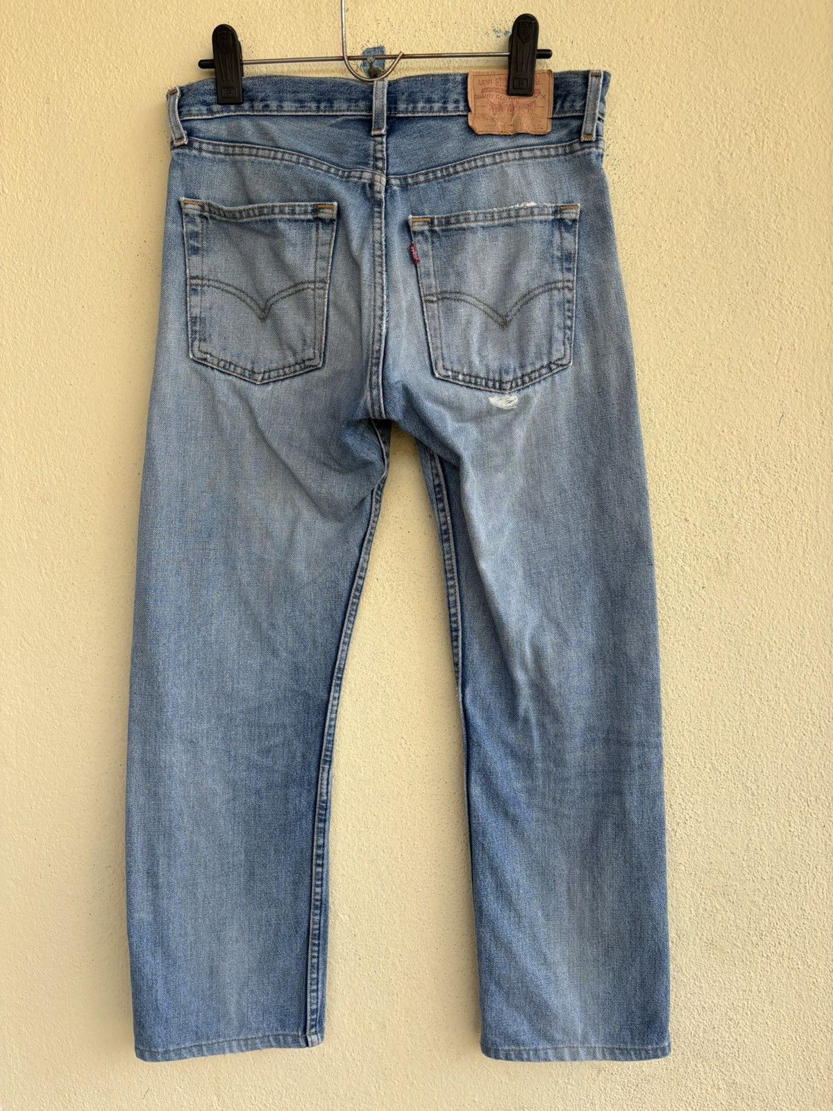 Levi's × Vintage Vintage Levi’s 505 Ripped Jean Size US 32 / EU 48 - 2 Thumbnail