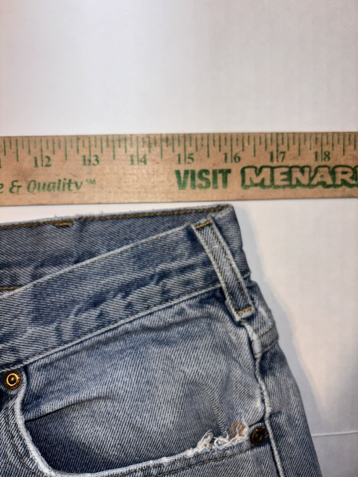 Carhartt Vtg Carhartt B17 Relaxed Fit Light Wash Jeans Workwear 34x30 Size US 34 / EU 50 - 7 Thumbnail