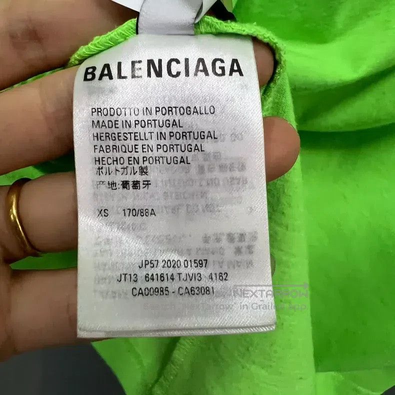 Balenciaga Balenciaga Green Multilingual Language Printed Short Sleev Size US XS / EU 42 / 0 - 2 Thumbnail
