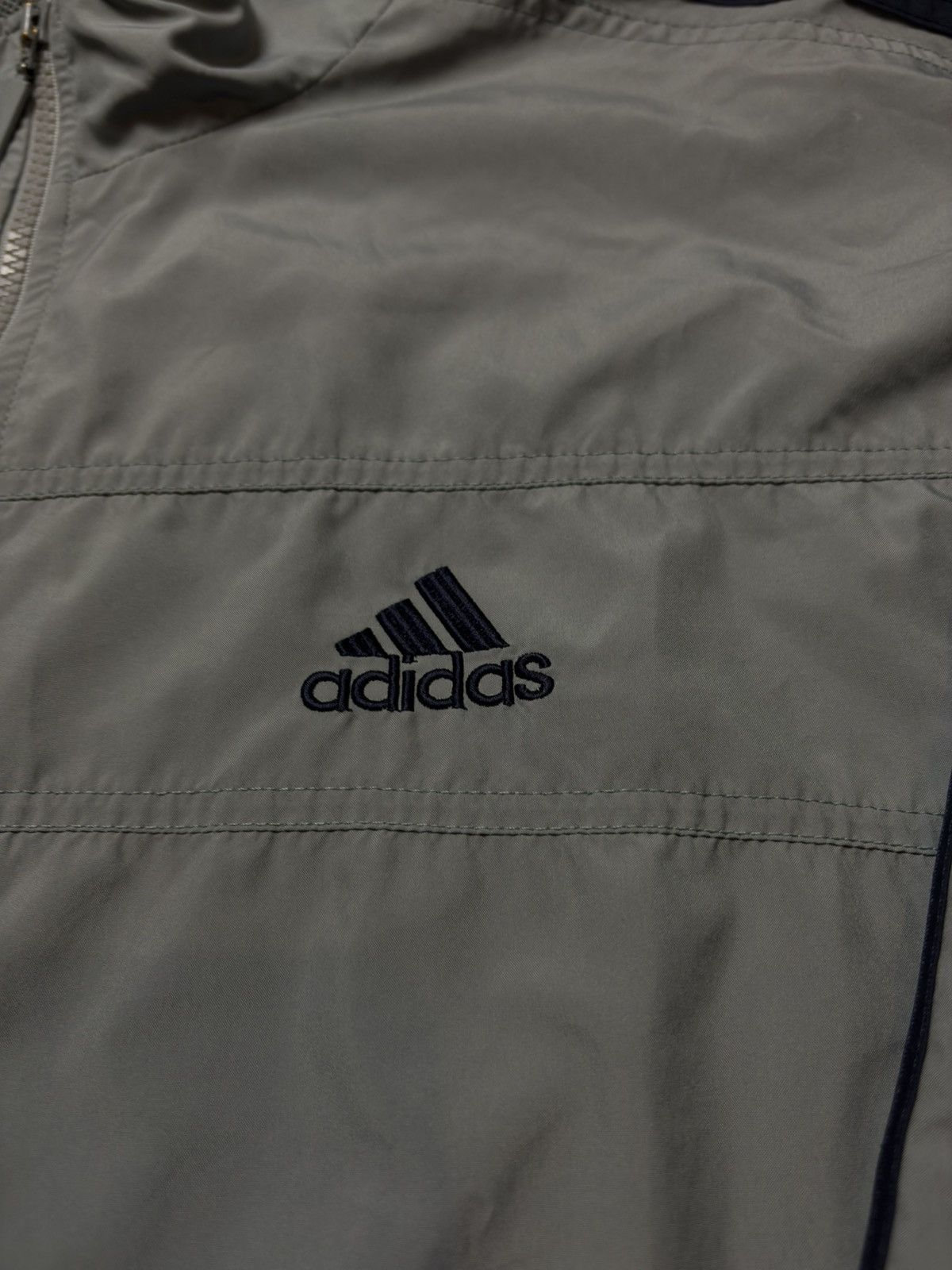 Adidas × Vintage Adidas Track Jacket – Grey – Size L – Vintage Windbreaker Size US L / EU 52-54 / 3 - 2 Thumbnail