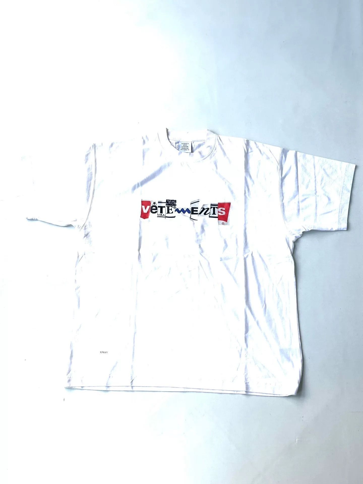 Vetements VETEMENTS Classic White Short-Sleeve T-Shirt Size US S / EU 44-46 / 1 - 1 Thumbnail