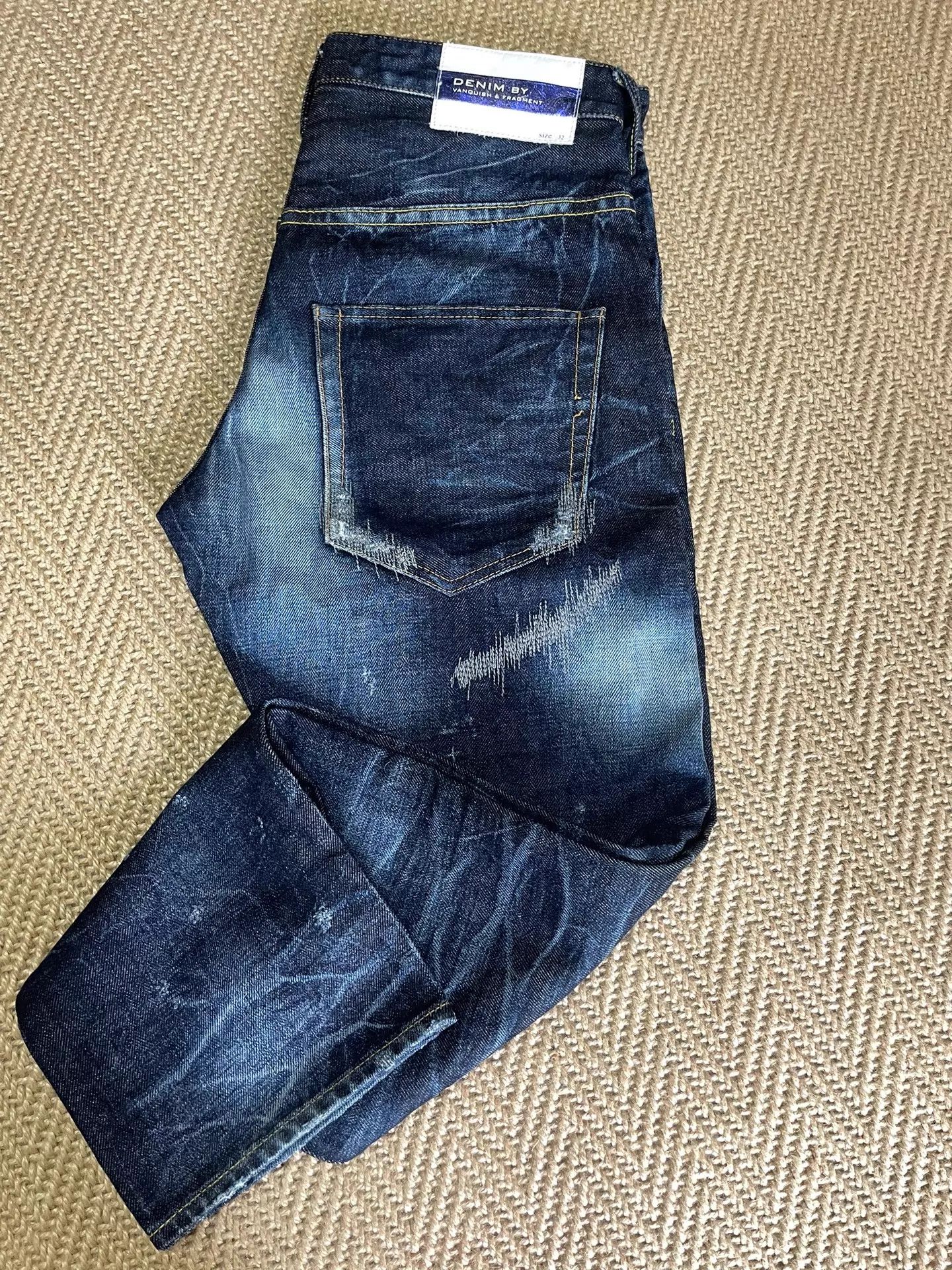 Vanquish VANQUISH & FRAGMENT Lightning Distressed W32 Jeans Size US 32 / EU 48 - 3 Thumbnail