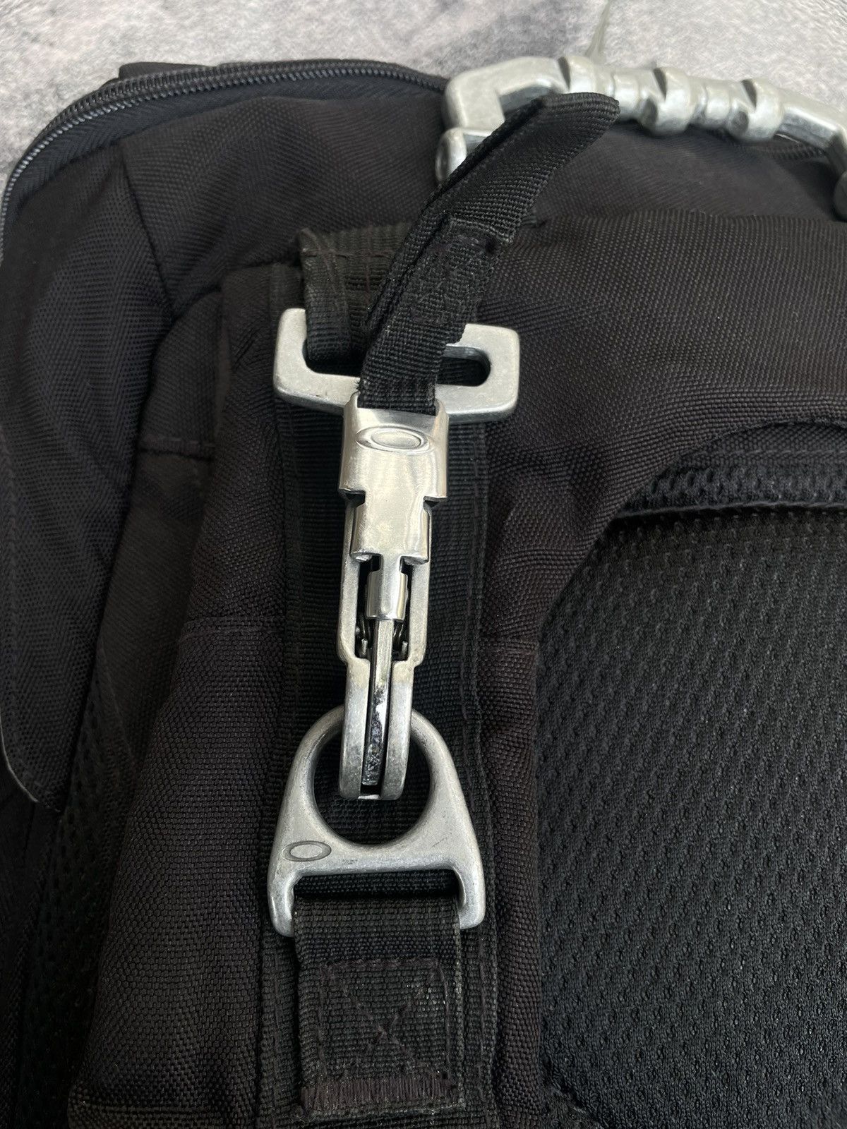 Oakley Bagpack Oakley Mechanism Size 30 - 11 Thumbnail