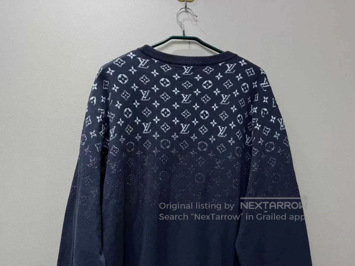 Louis Vuitton Louis Vuitton Gradient Logo Sweater. Size US XL / EU 56 / 4 - 5 Thumbnail